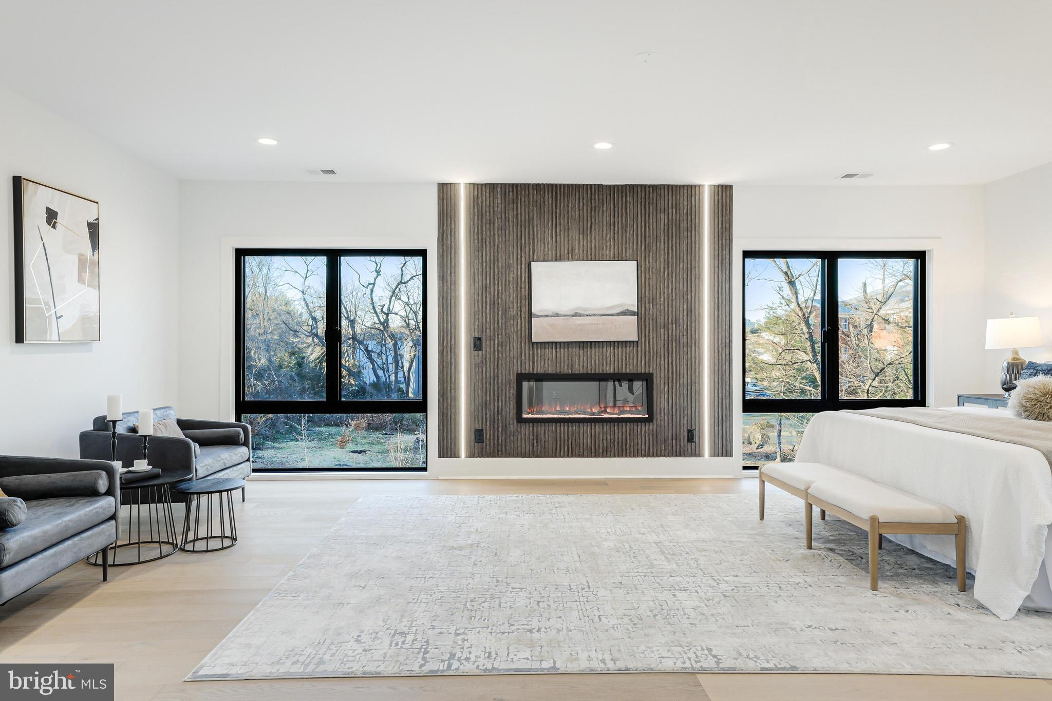 COURTLAND PARK - Residential