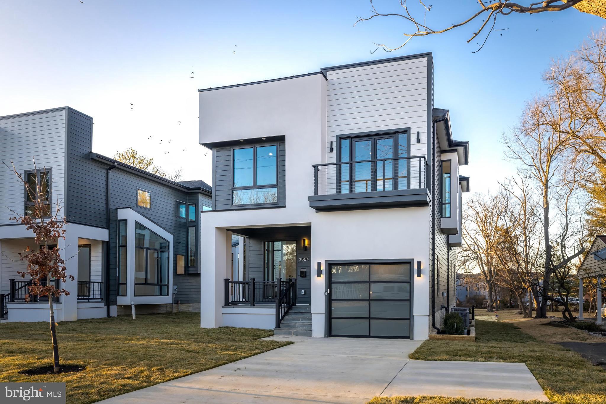 COURTLAND PARK - Residential