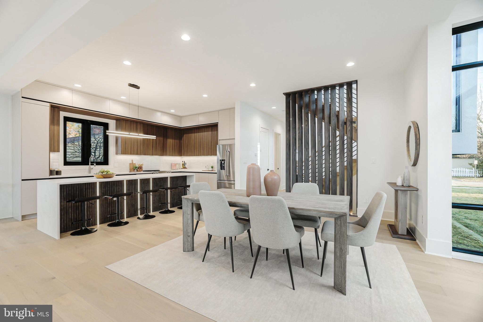 COURTLAND PARK - Residential