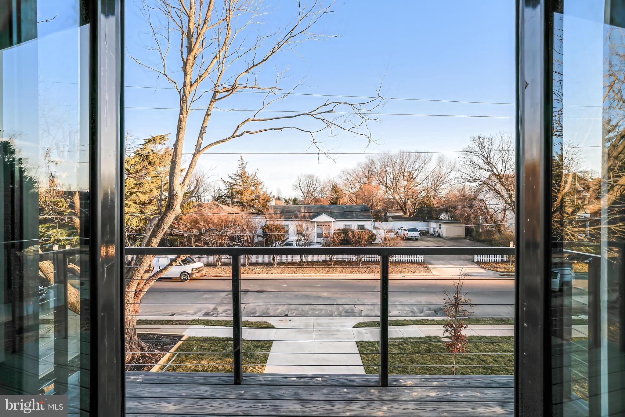 COURTLAND PARK - Residential