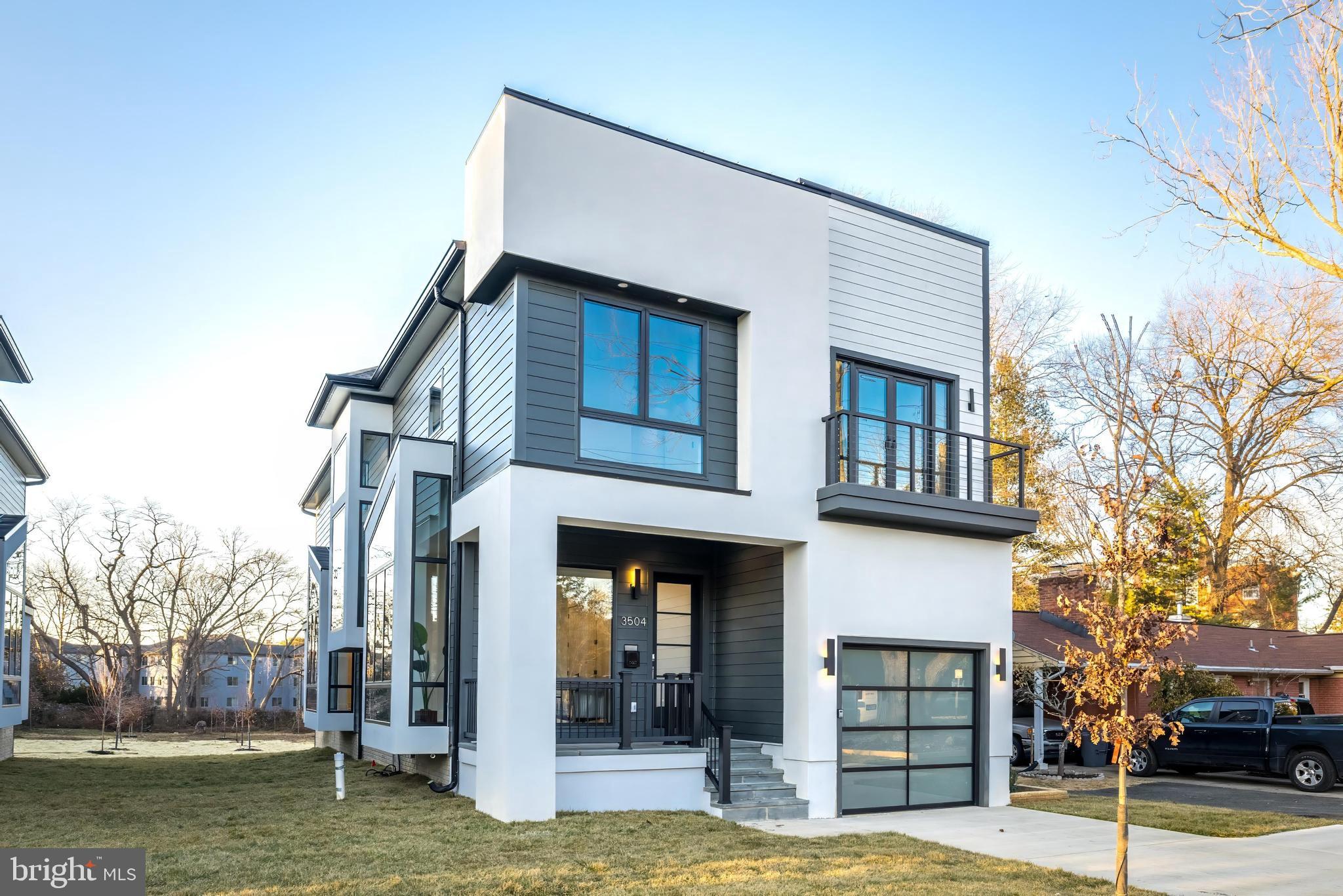 COURTLAND PARK - Residential