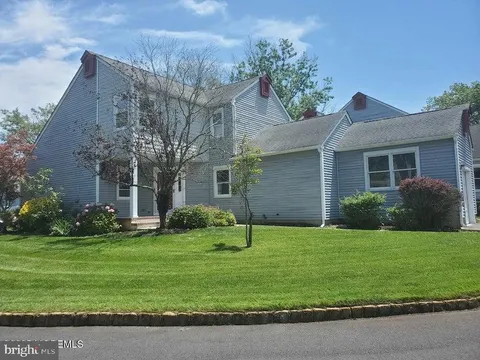 57 Turnberry Circle, Toms River, NJ MLS: NJOC2039132