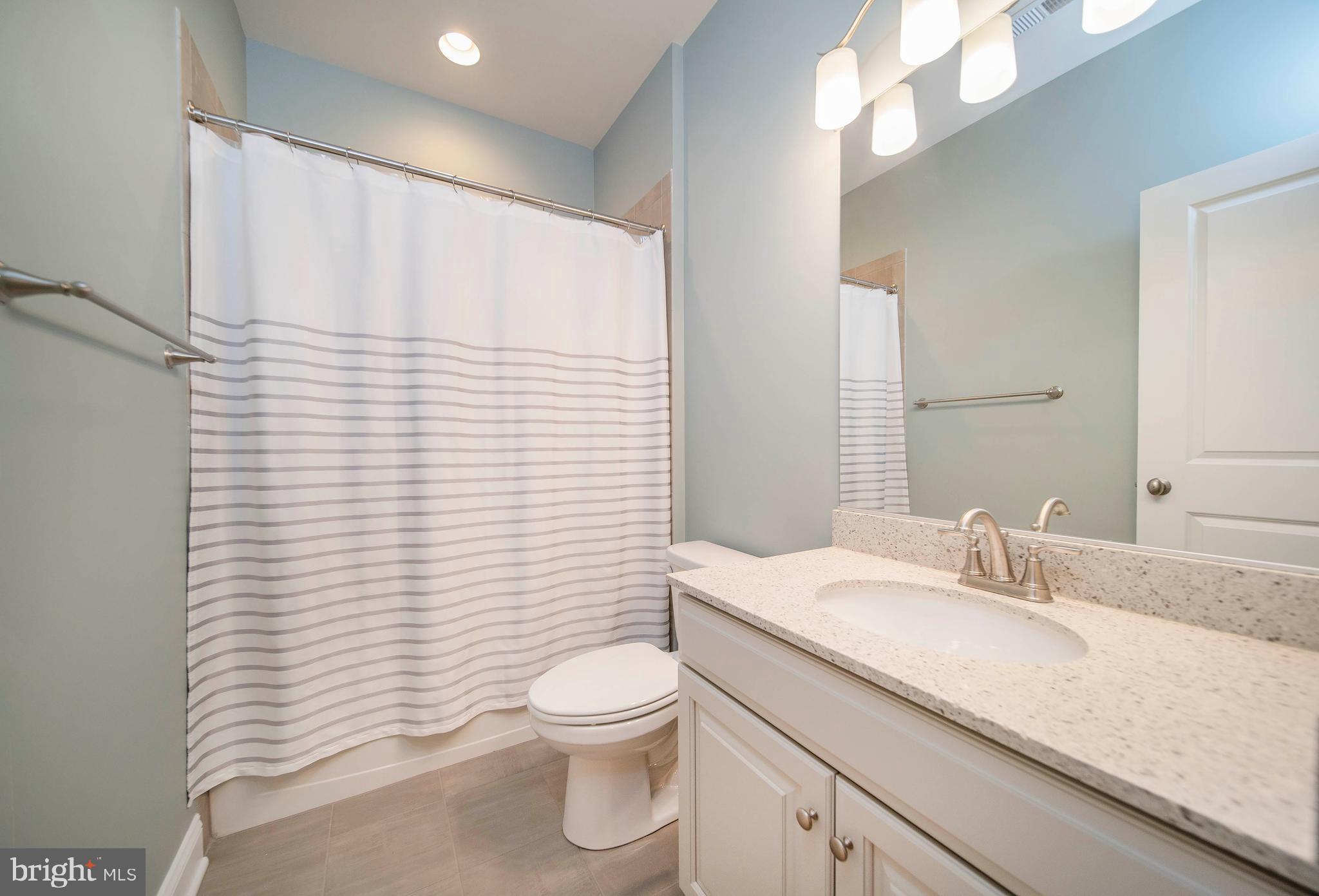 ROCKFORD FALLS - Residential