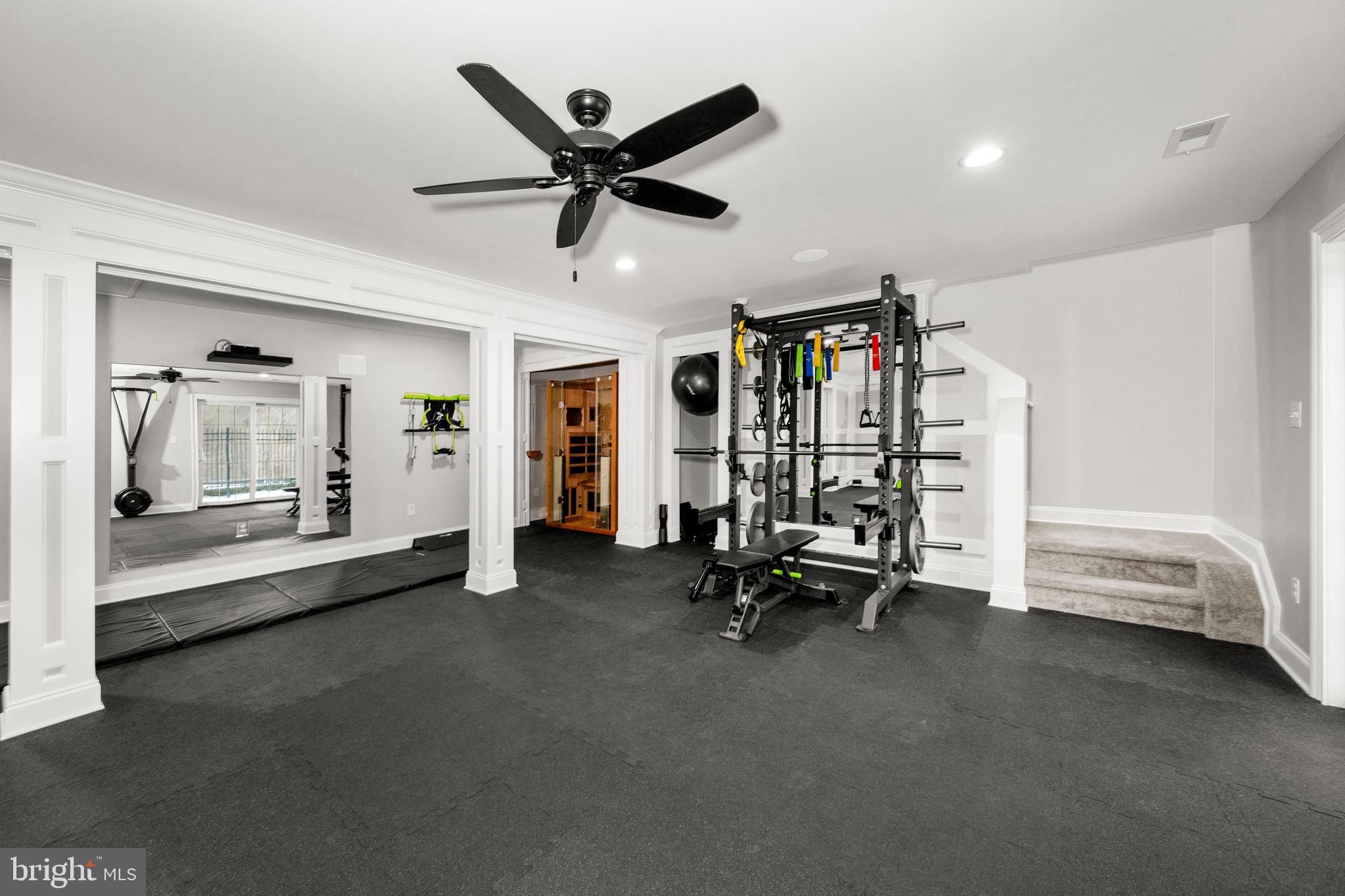 ROCKFORD FALLS - Residential