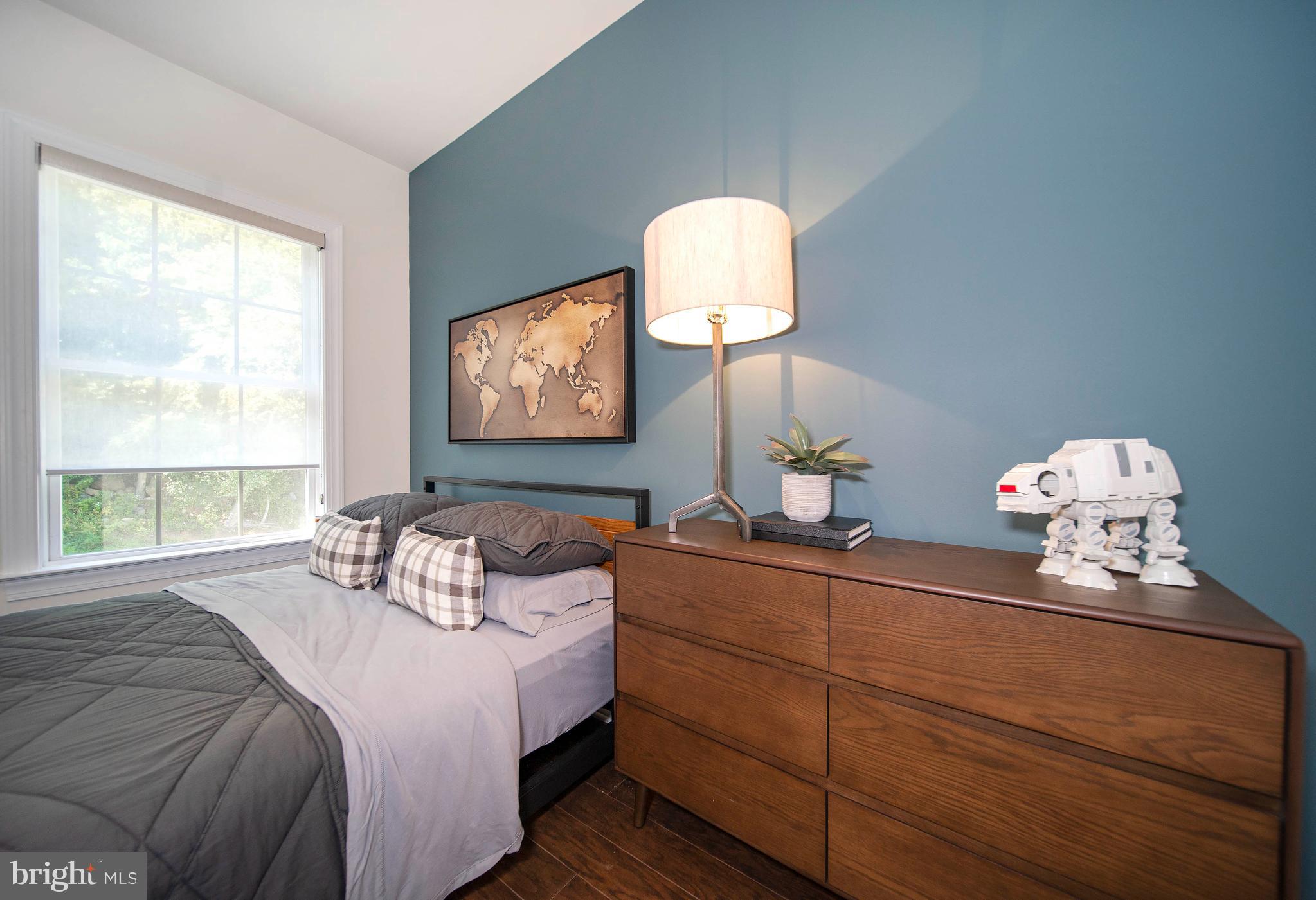 ROCKFORD FALLS - Residential