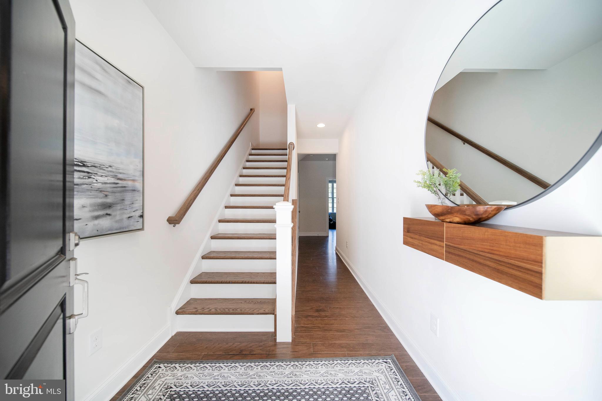 ROCKFORD FALLS - Residential