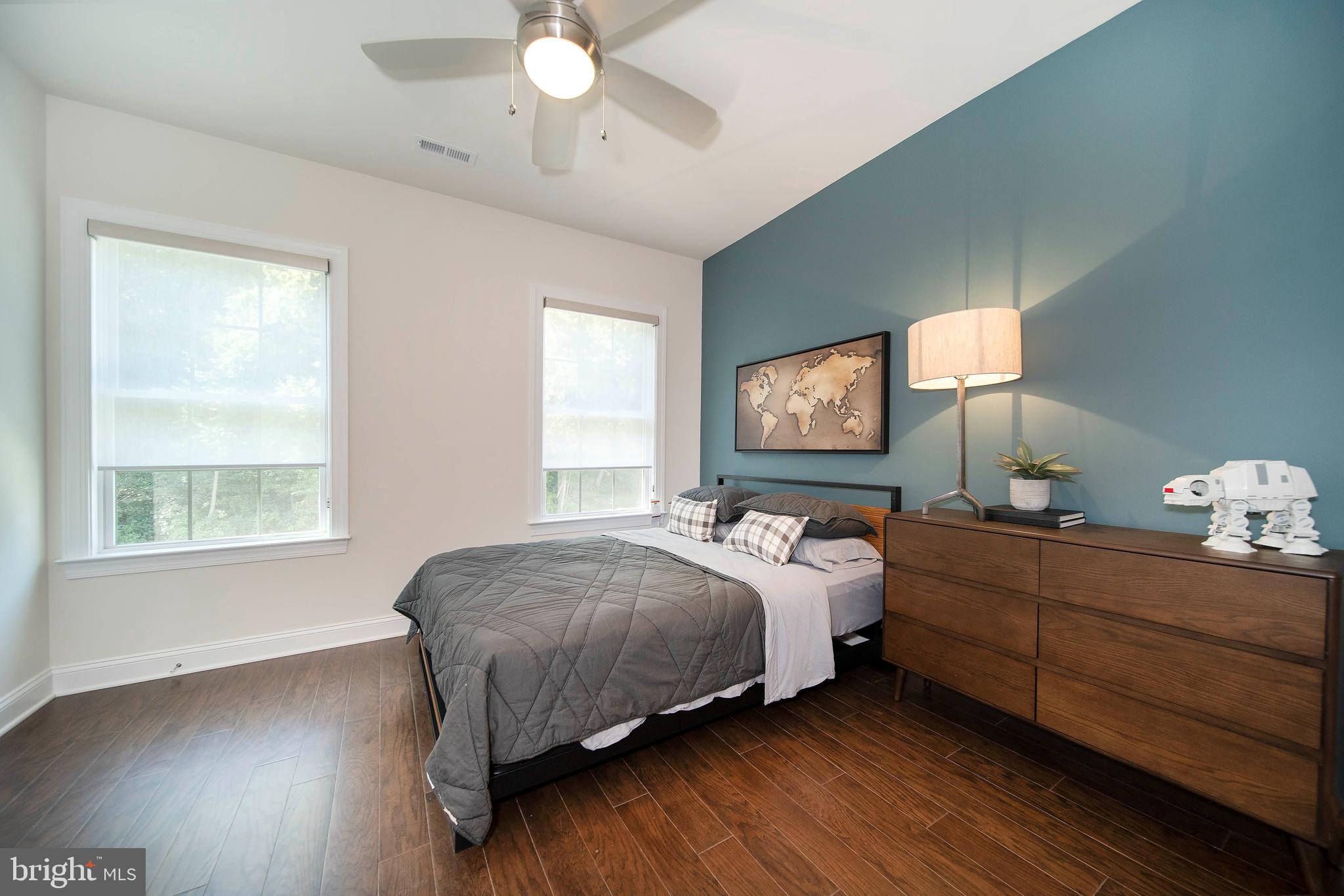 ROCKFORD FALLS - Residential