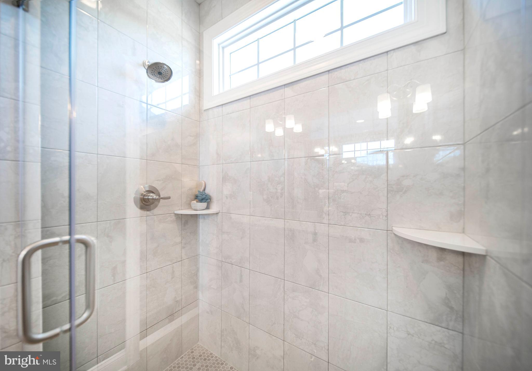 ROCKFORD FALLS - Residential