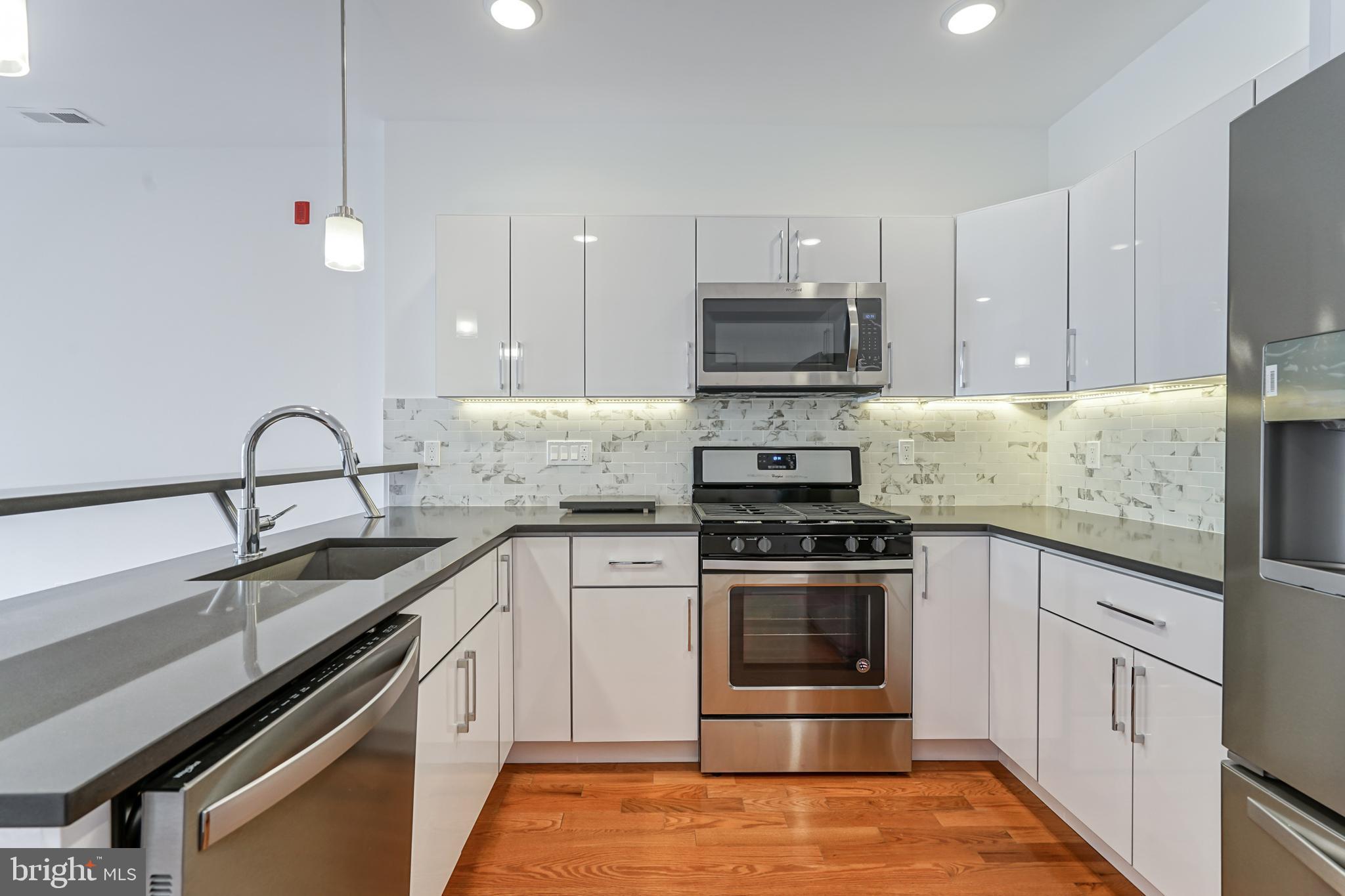 FRANCISVILLE - Residential Lease