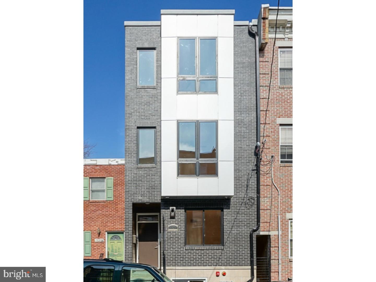 A bright and beautiful apartment, available for end of summer! This is a condo-quality building that checks all of the boxes; central AC, in-unit washer/dryer, gas cooking, dishwasher, and large bedroom and closet. The unit has an open concept with the kitchen and breakfast bar overlooking a large living/dining room area. This unit also features a video intercom connected to the camera at the building's front door. The location is directly between the Broad Street Line (< 3 blocks away!) and the Fairmount Ave corridor of restaurants/coffee shops/retail. Bar Hygge, Tela's Market & Kitchen, and the wine & spirits shop are all just out your front door.