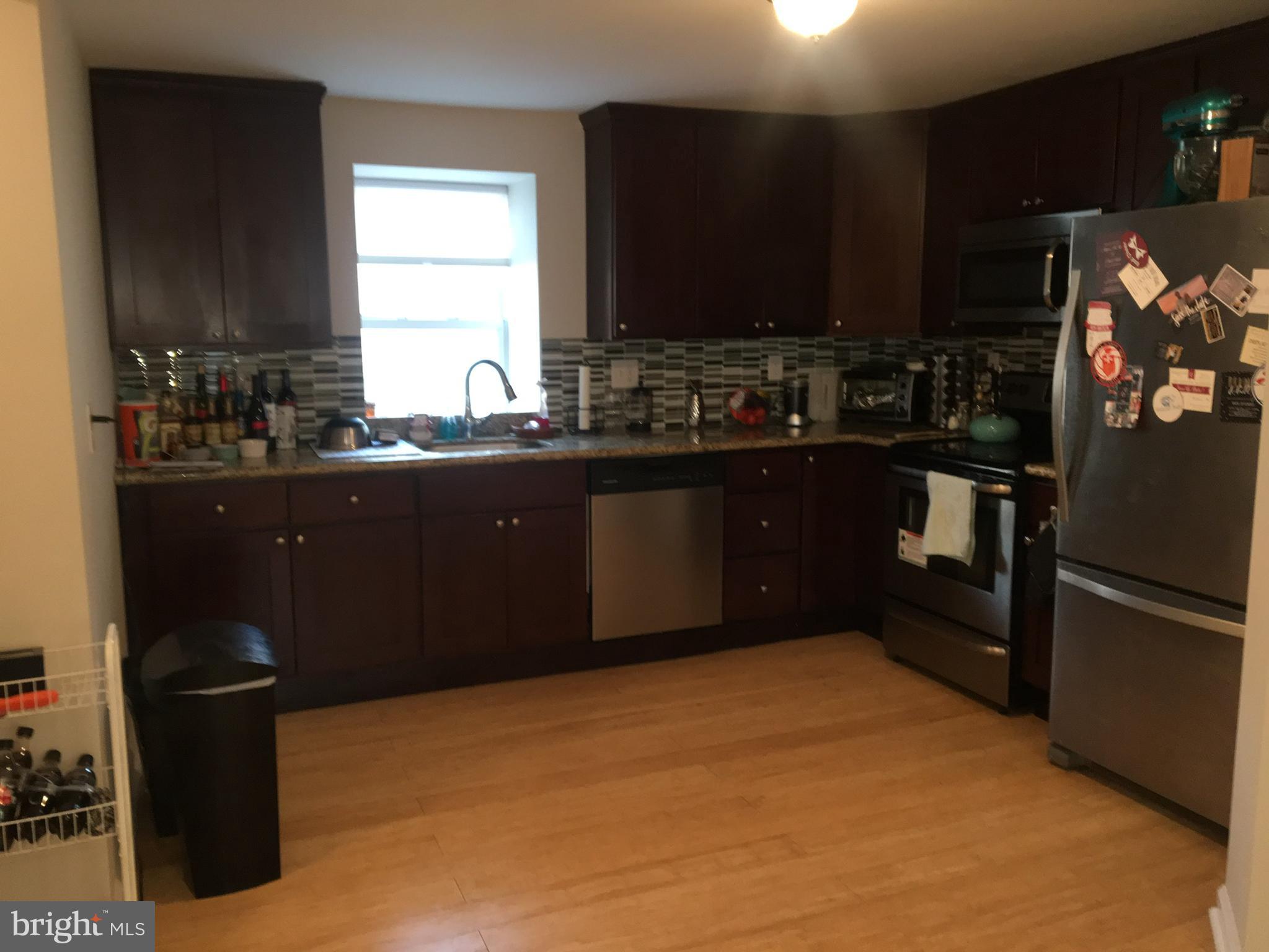 MANAYUNK - Residential Income