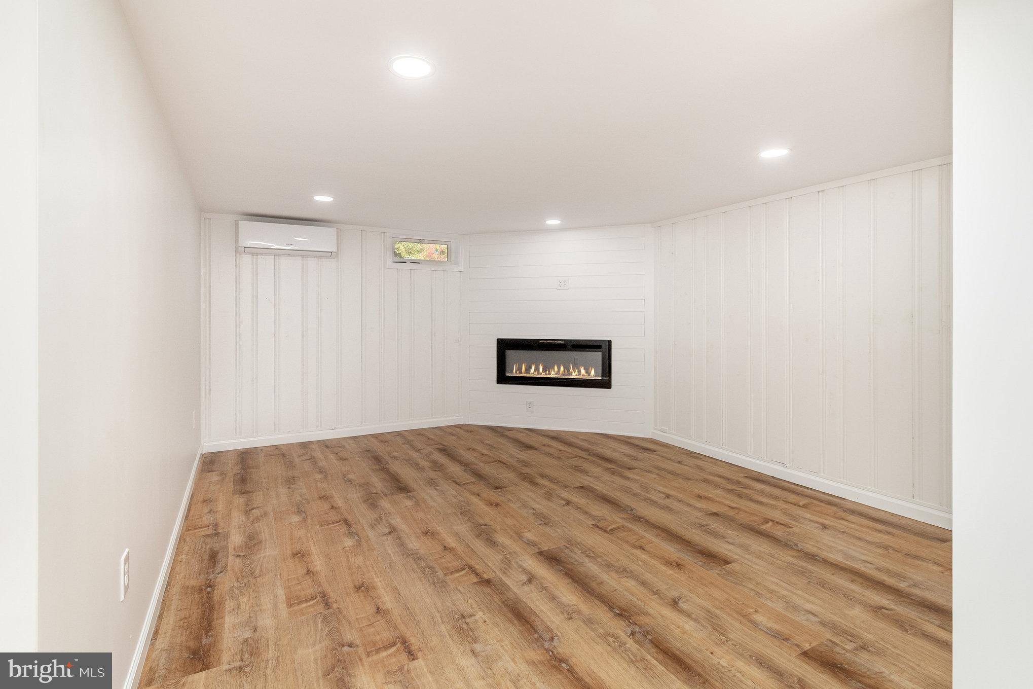 HAVRE DE GRACE HEIGHTS - Residential