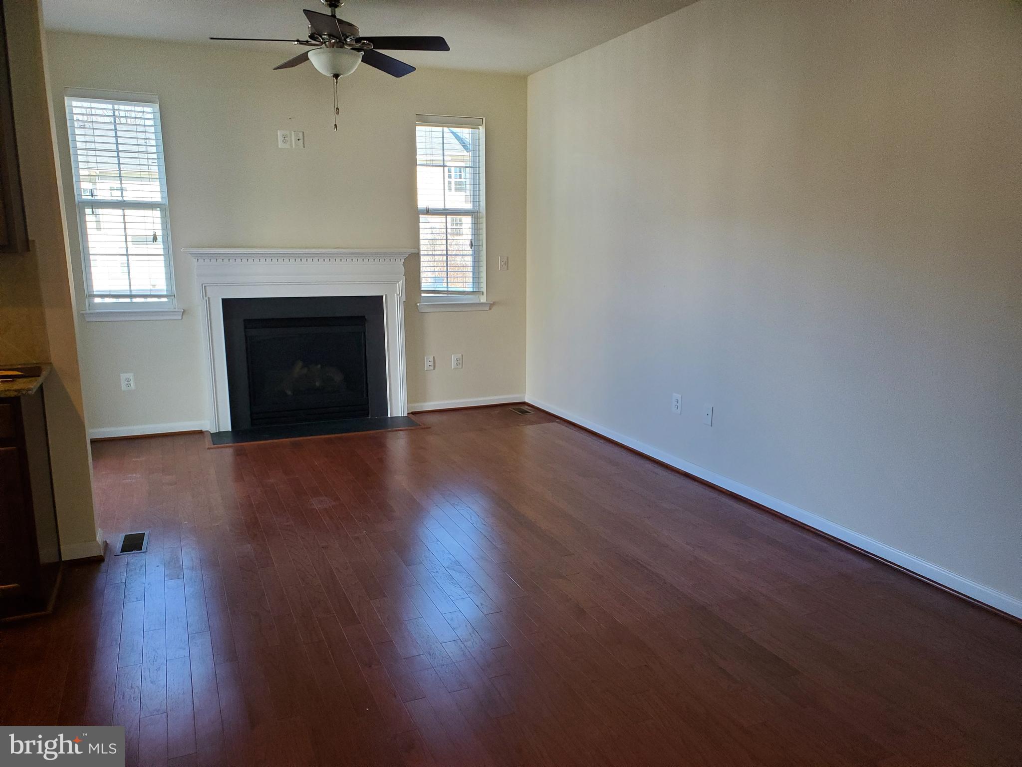 HIGHLAND FARMS - Residential Lease