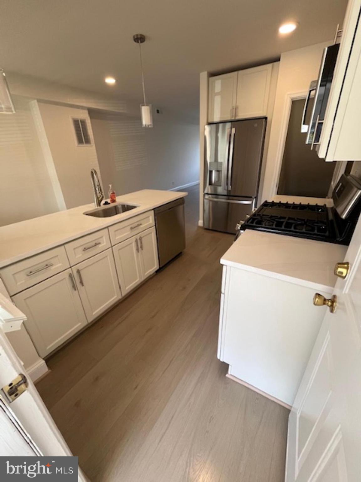 BROOKLYN PARK - Residential
