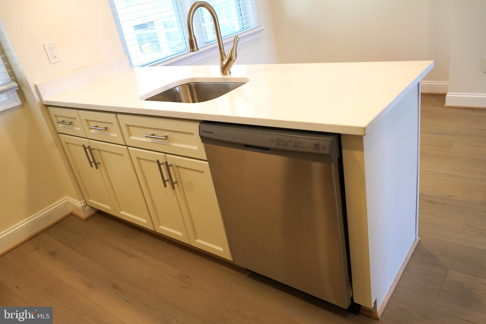 BROOKLYN PARK - Residential