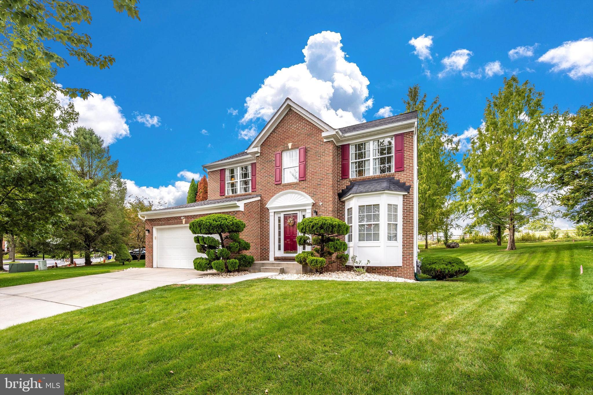 WILLOW BROOK - Residential