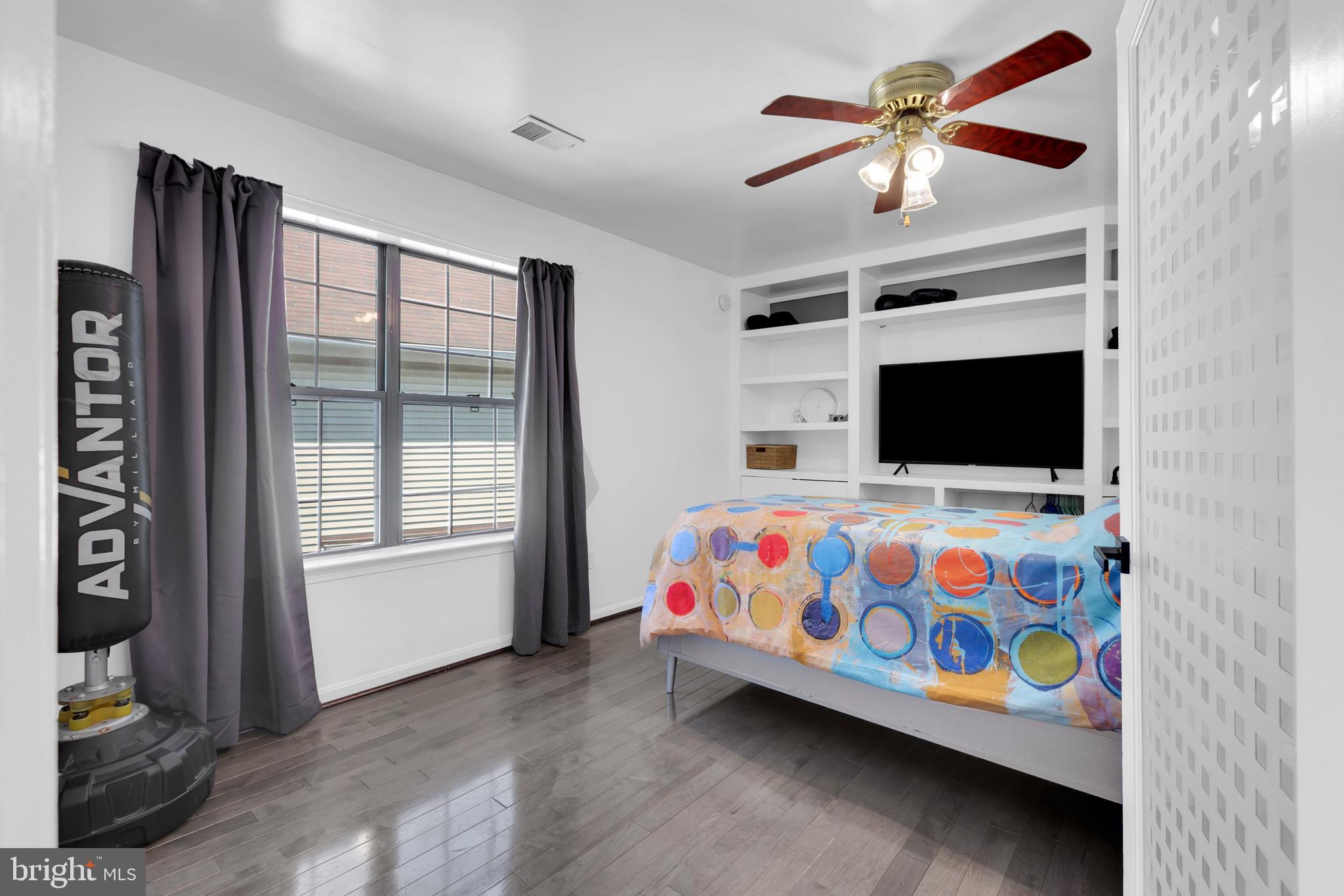 HIGHBRIDGE PARK - Residential