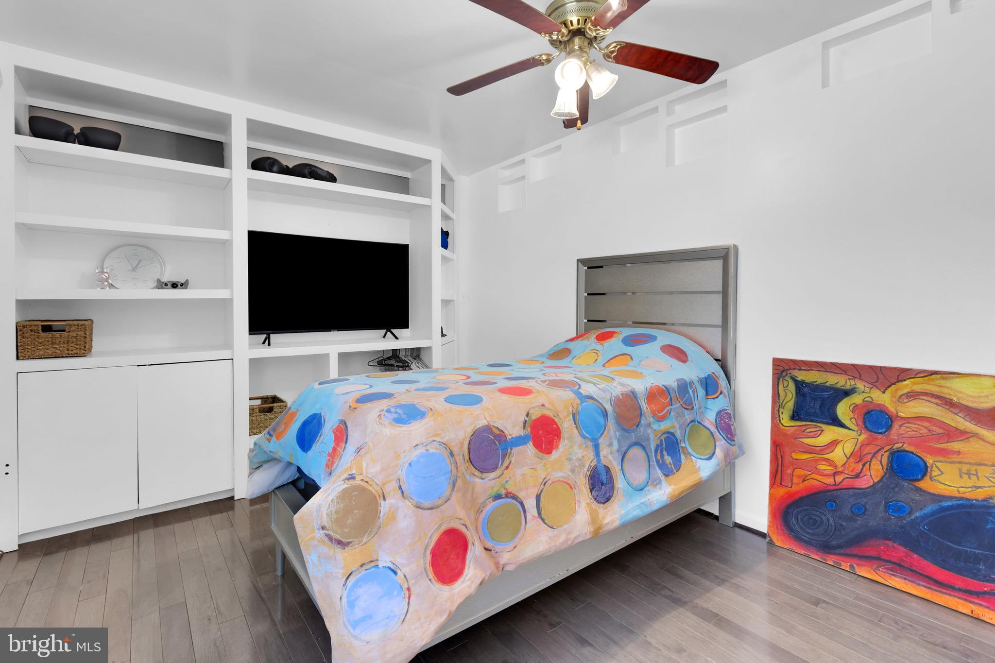 HIGHBRIDGE PARK - Residential