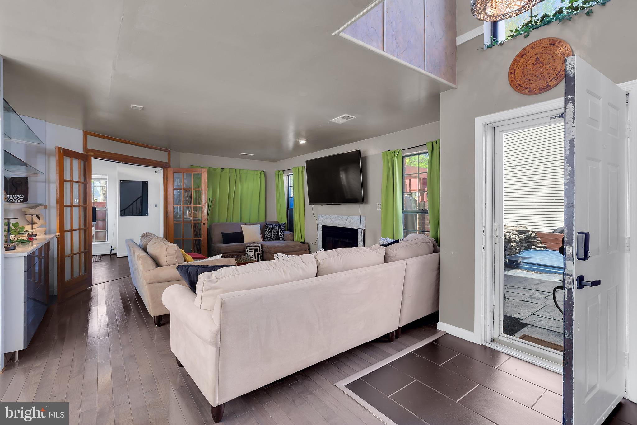 HIGHBRIDGE PARK - Residential