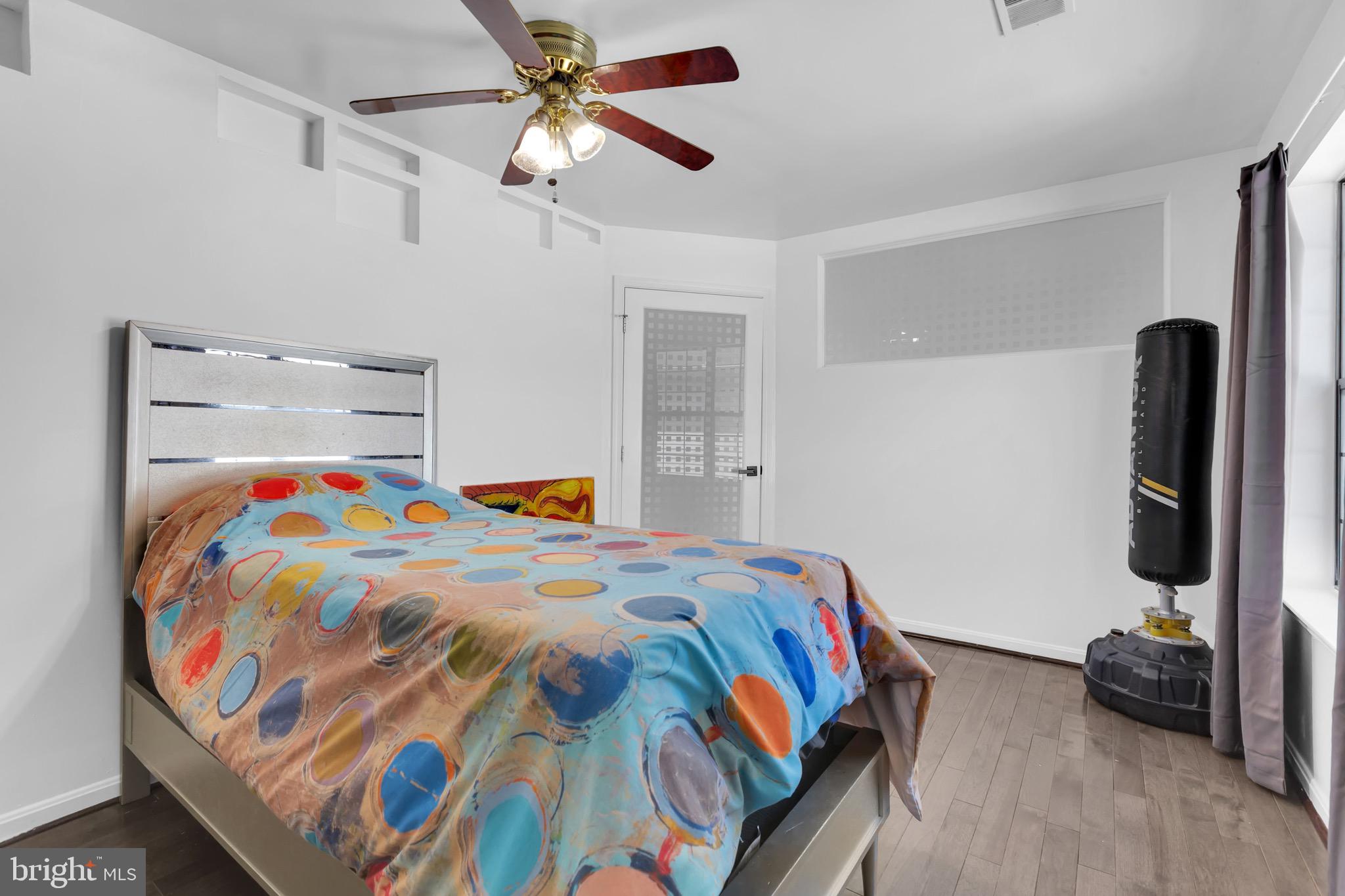 HIGHBRIDGE PARK - Residential