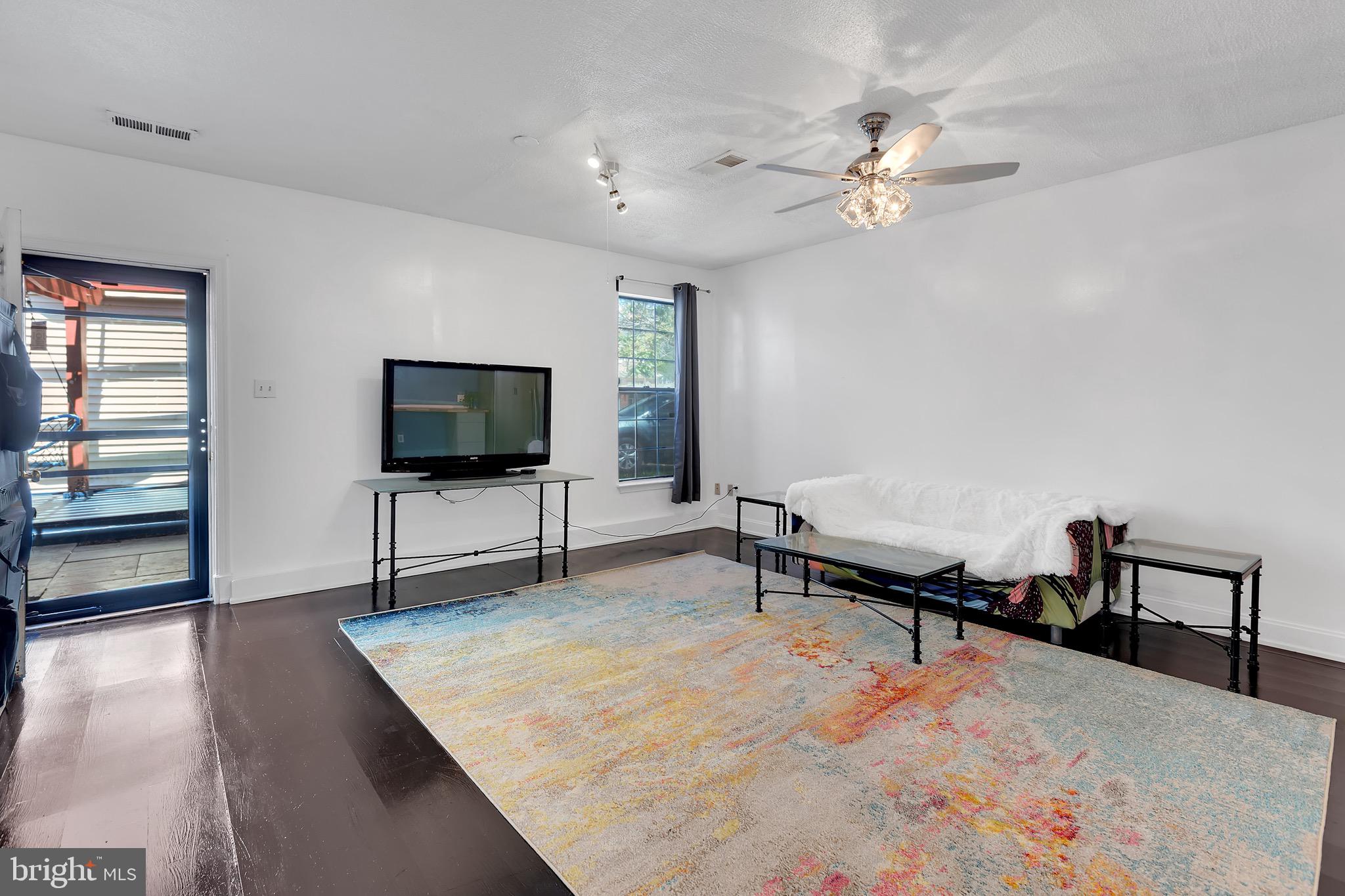 HIGHBRIDGE PARK - Residential