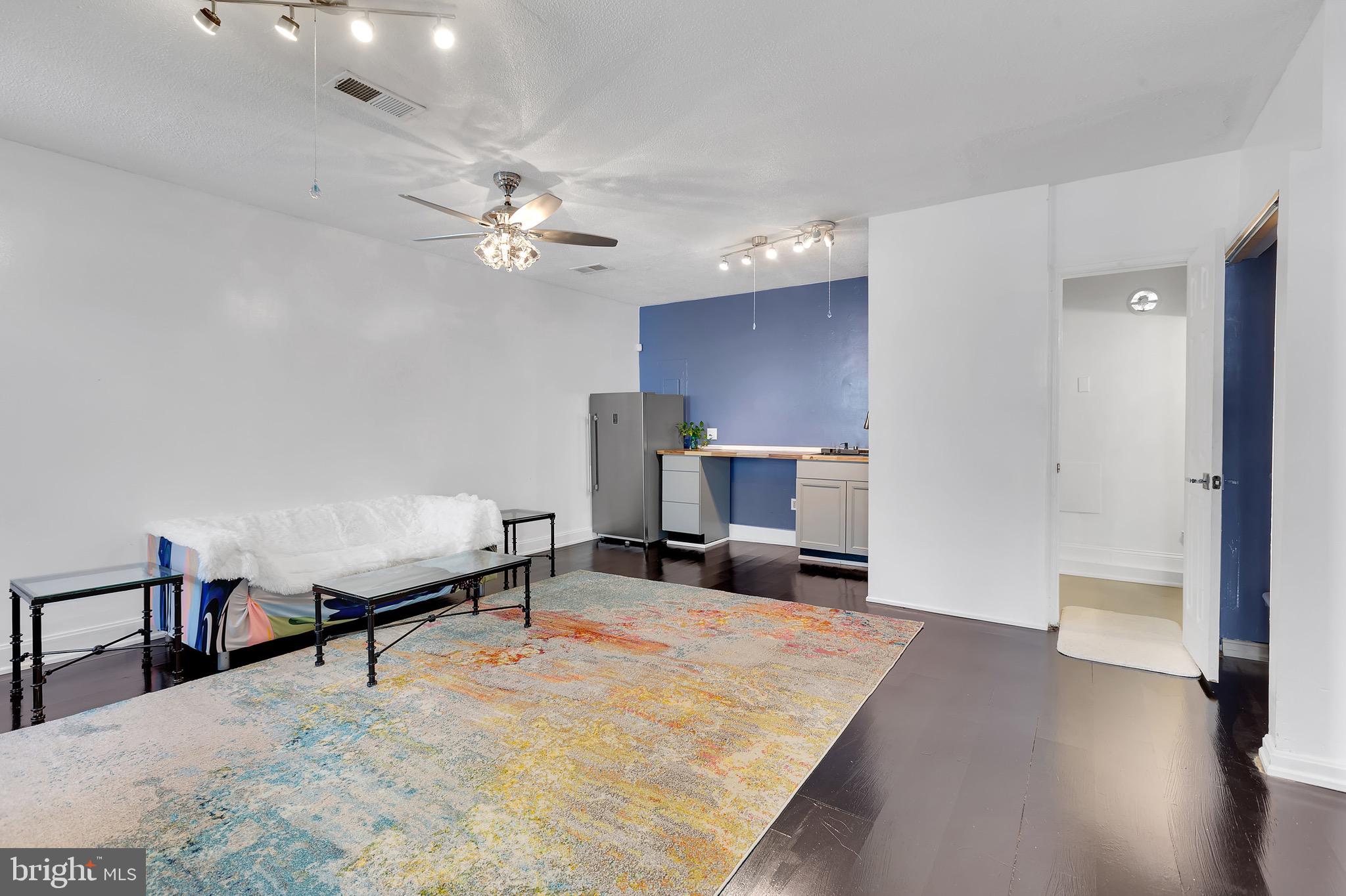 HIGHBRIDGE PARK - Residential