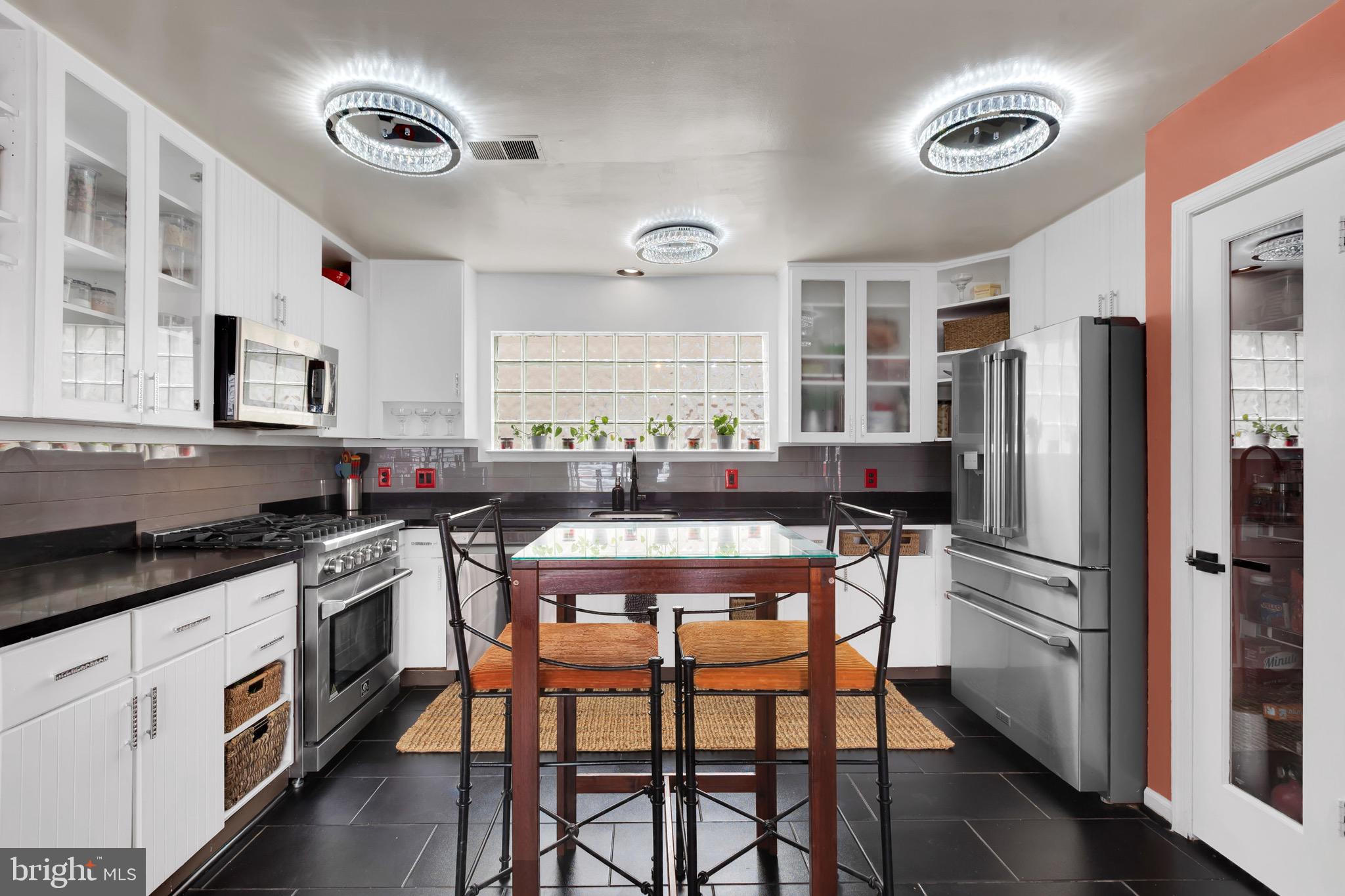 HIGHBRIDGE PARK - Residential