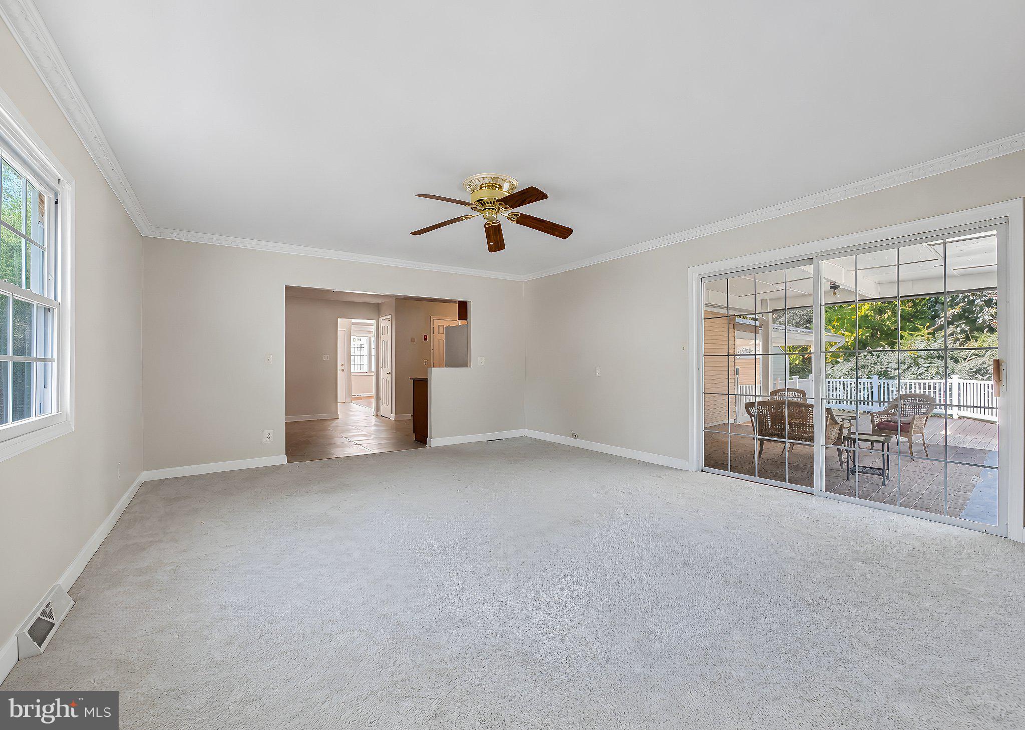 22712 PARKVIEW DRIVE