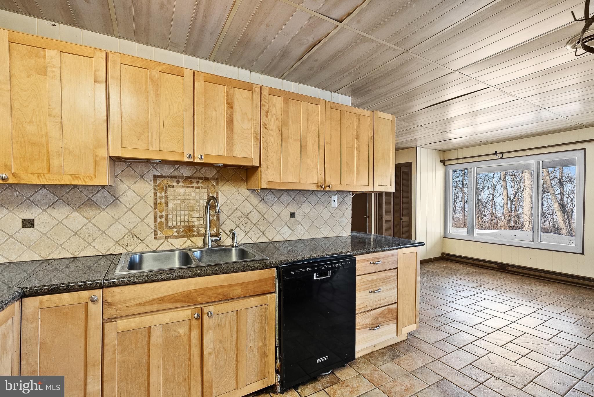 SKYLAND ESTATES - Residential