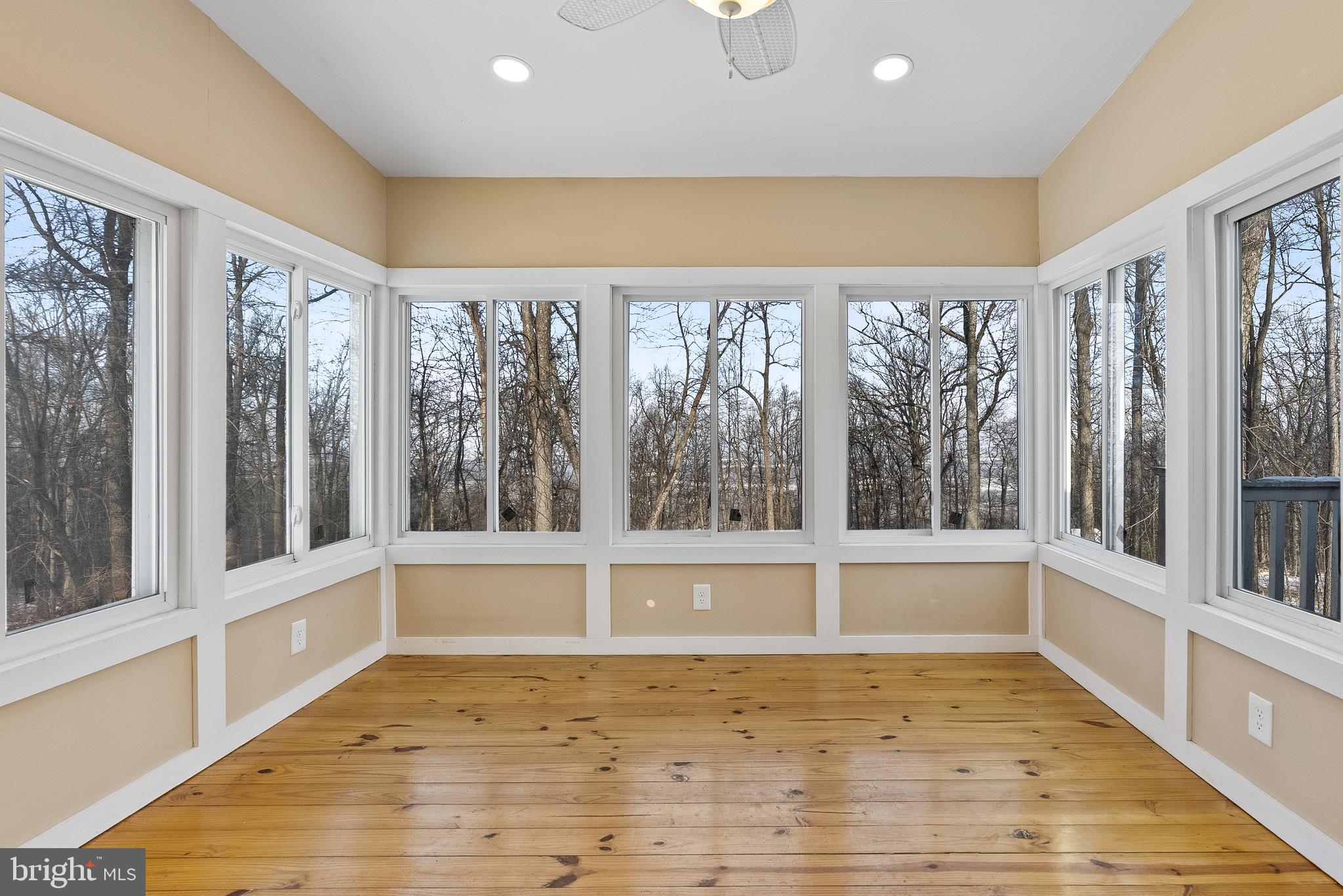 SKYLAND ESTATES - Residential