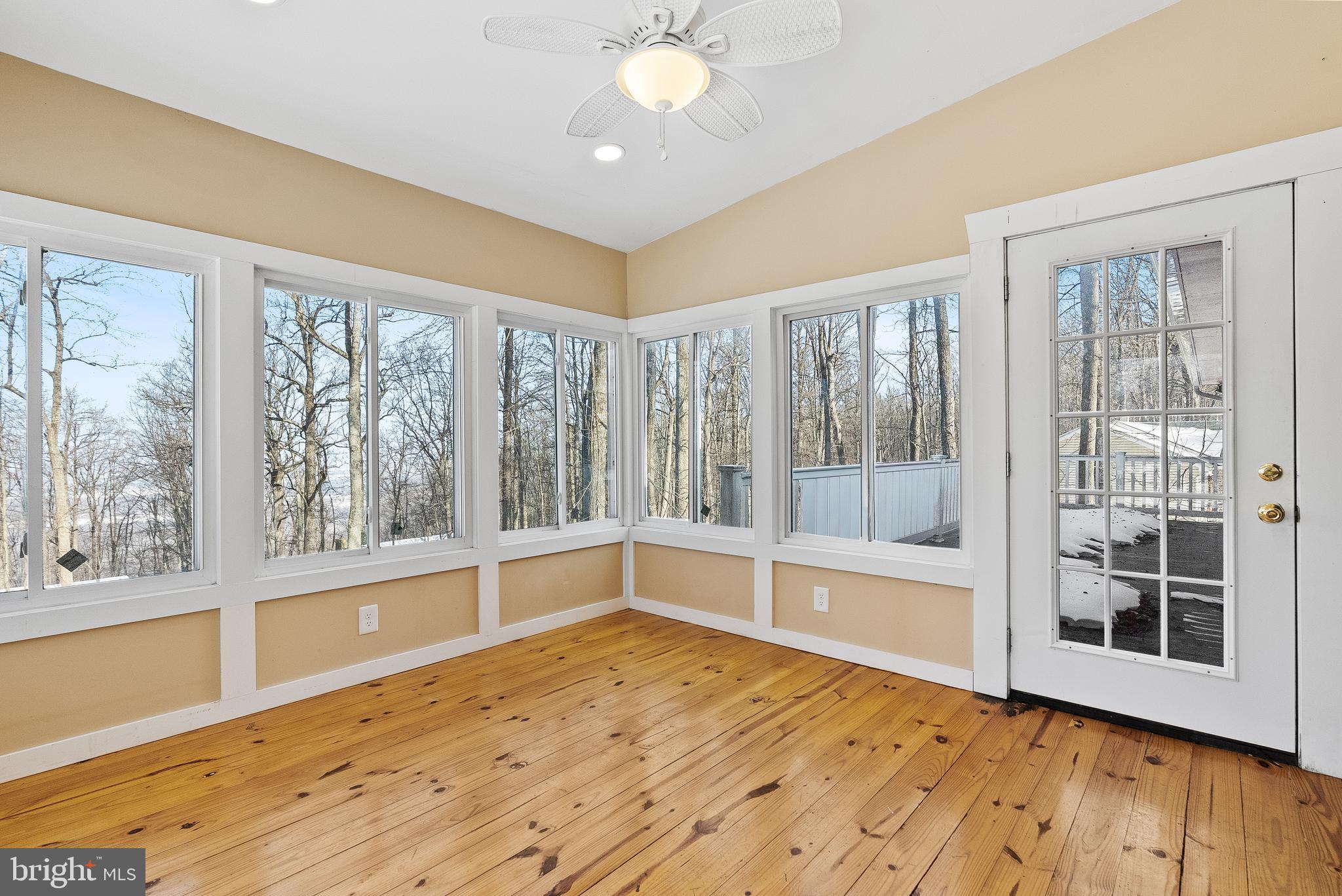 SKYLAND ESTATES - Residential