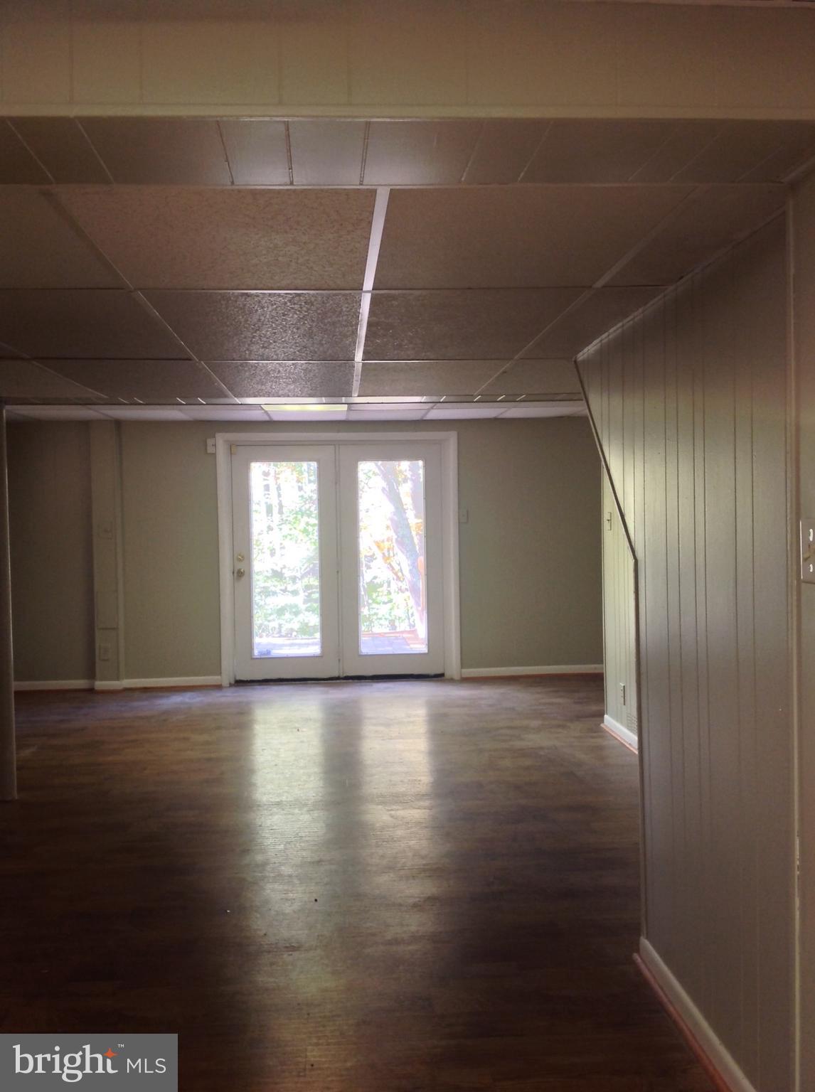 LAKE RIDGE - Residential Lease