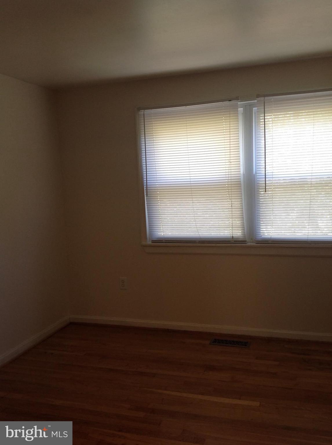 LAKE RIDGE - Residential Lease