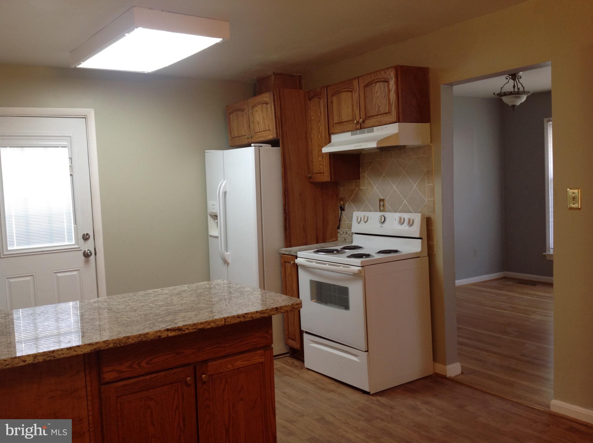 LAKE RIDGE - Residential Lease