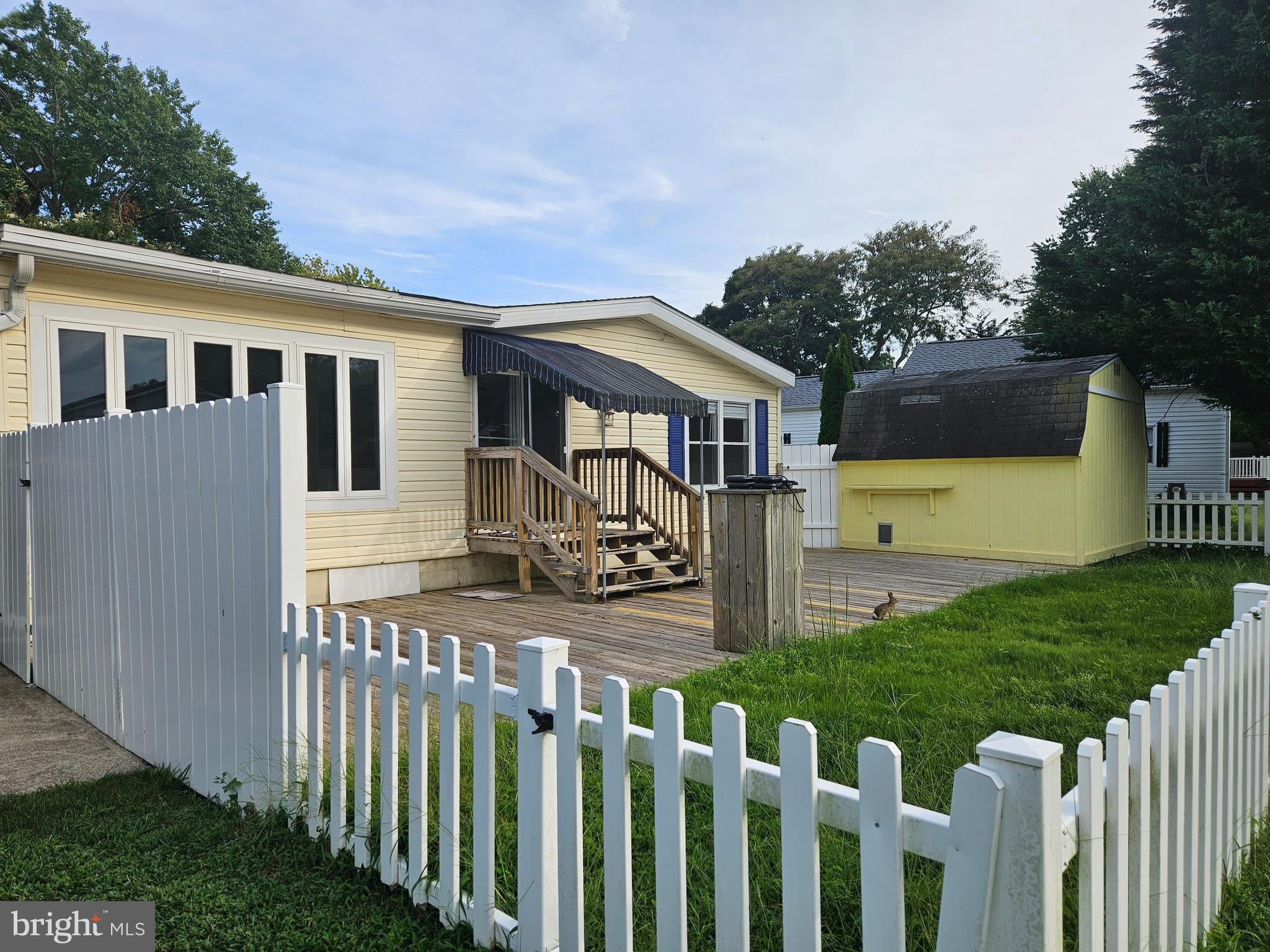 19602 QUEEN LANE 30
