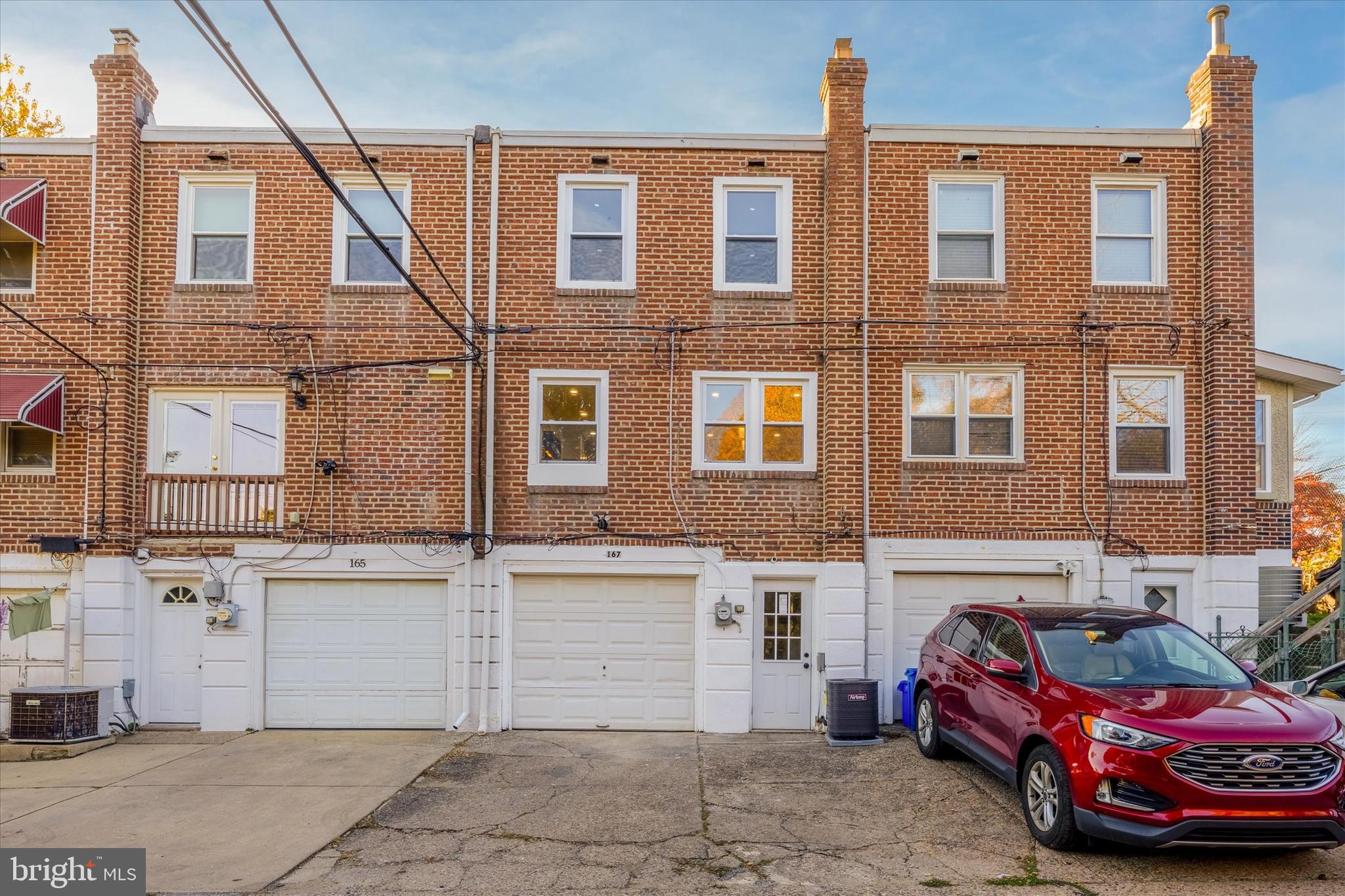 CLIFTON HEIGHTS - Residential