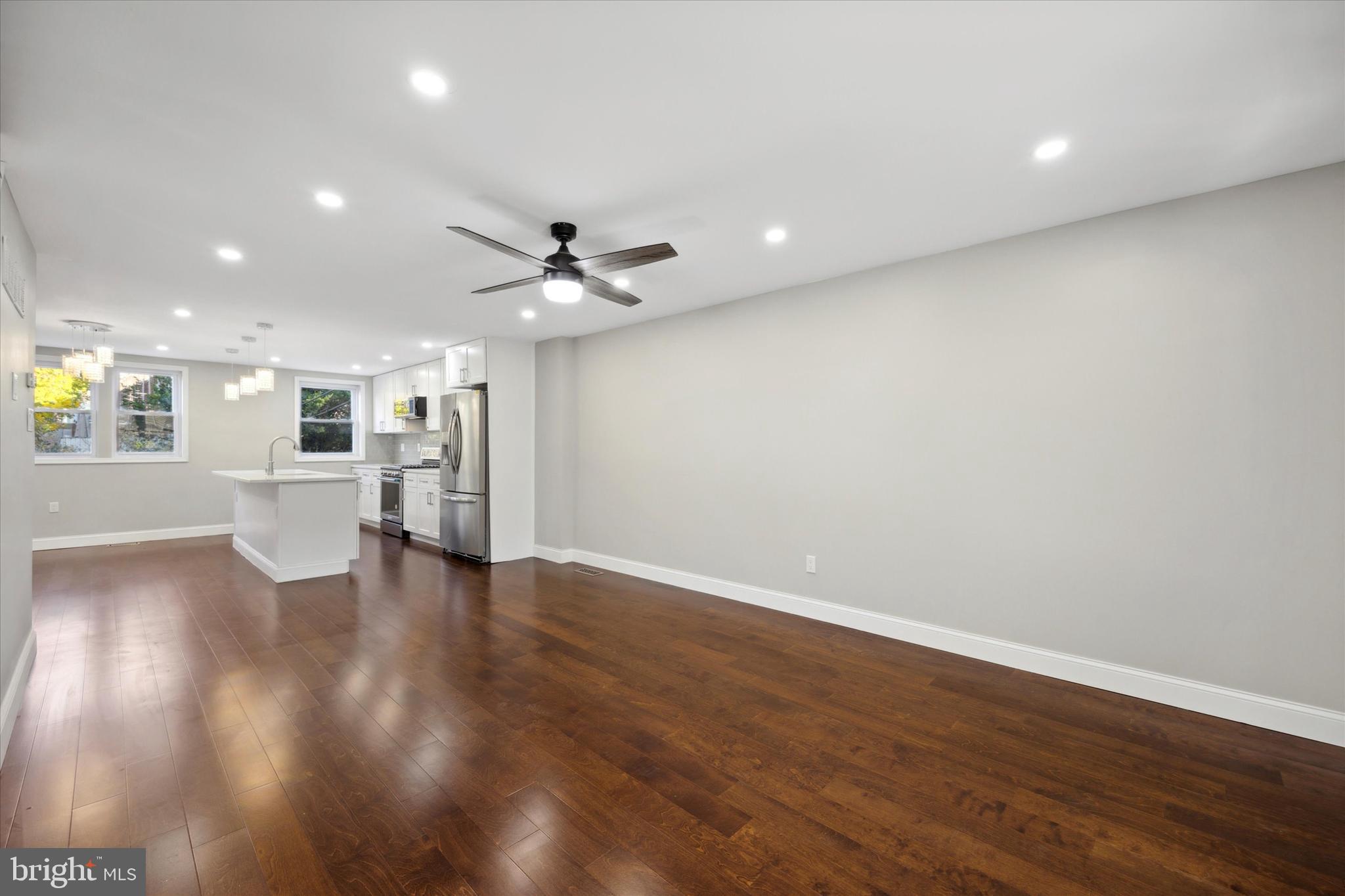 CLIFTON HEIGHTS - Residential