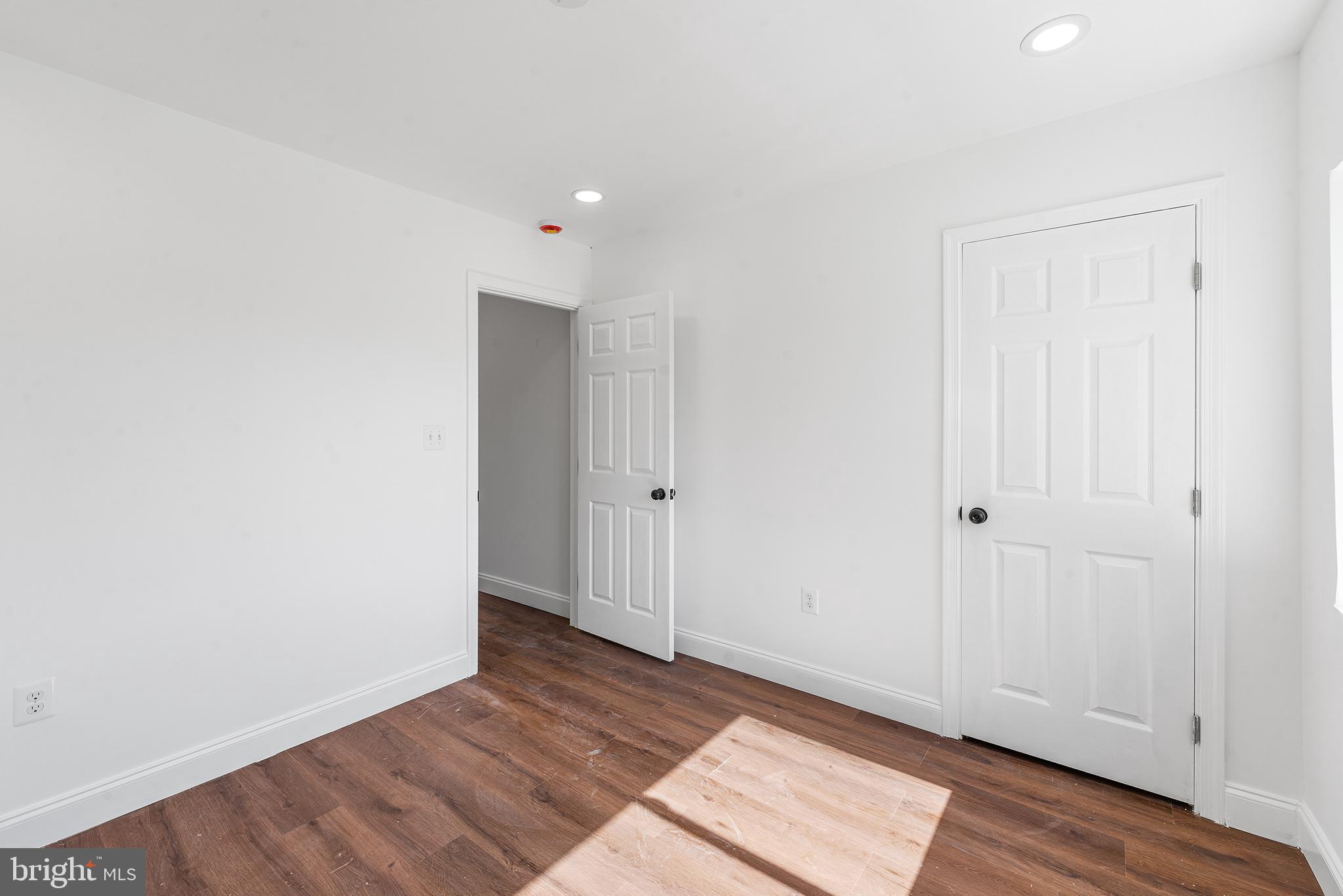 BROOKLYN - Residential