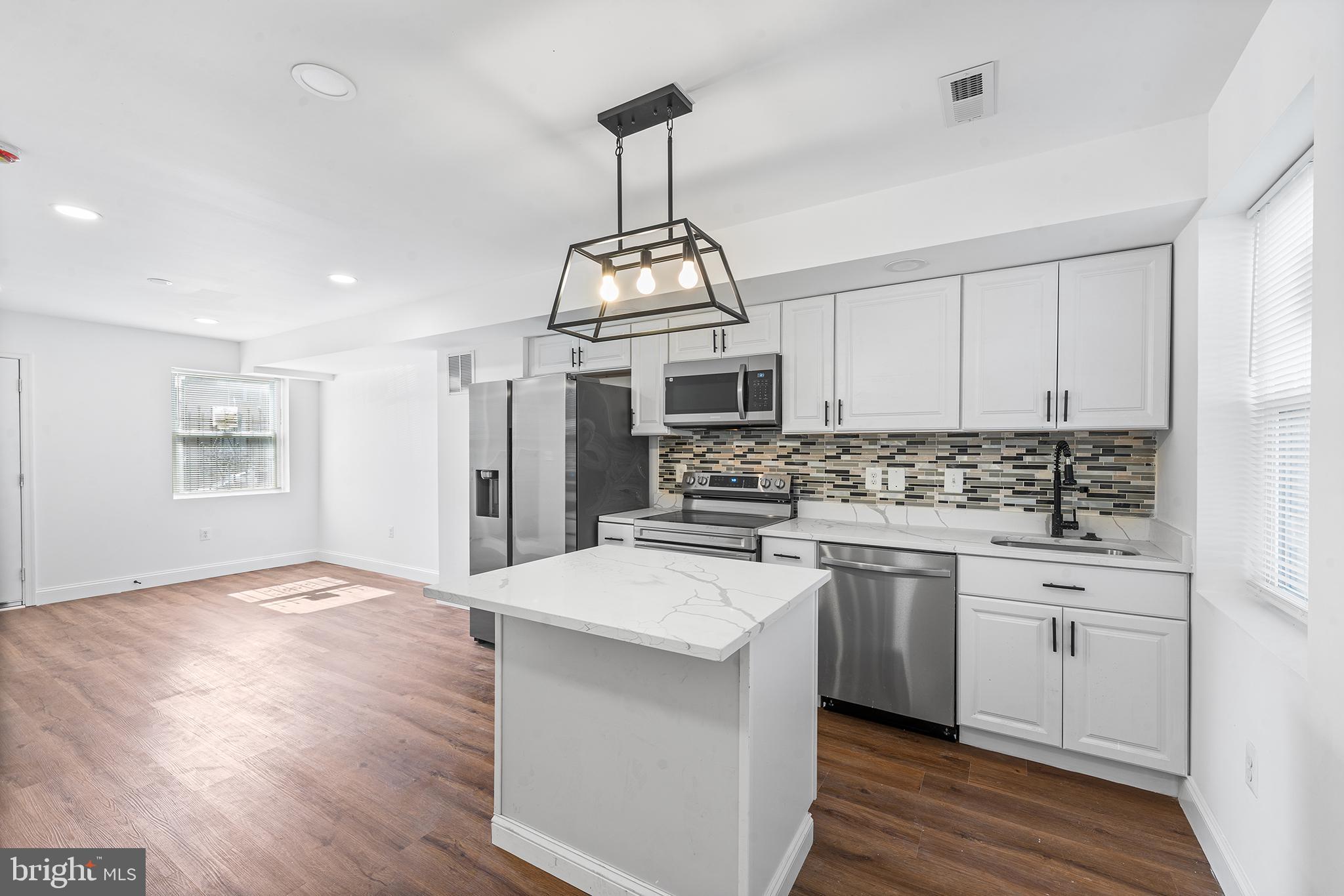 BROOKLYN - Residential