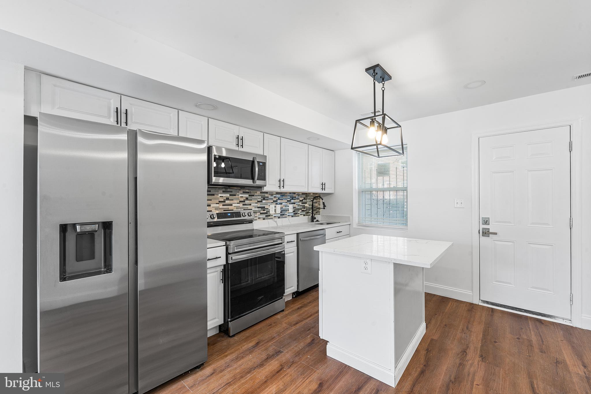 BROOKLYN - Residential