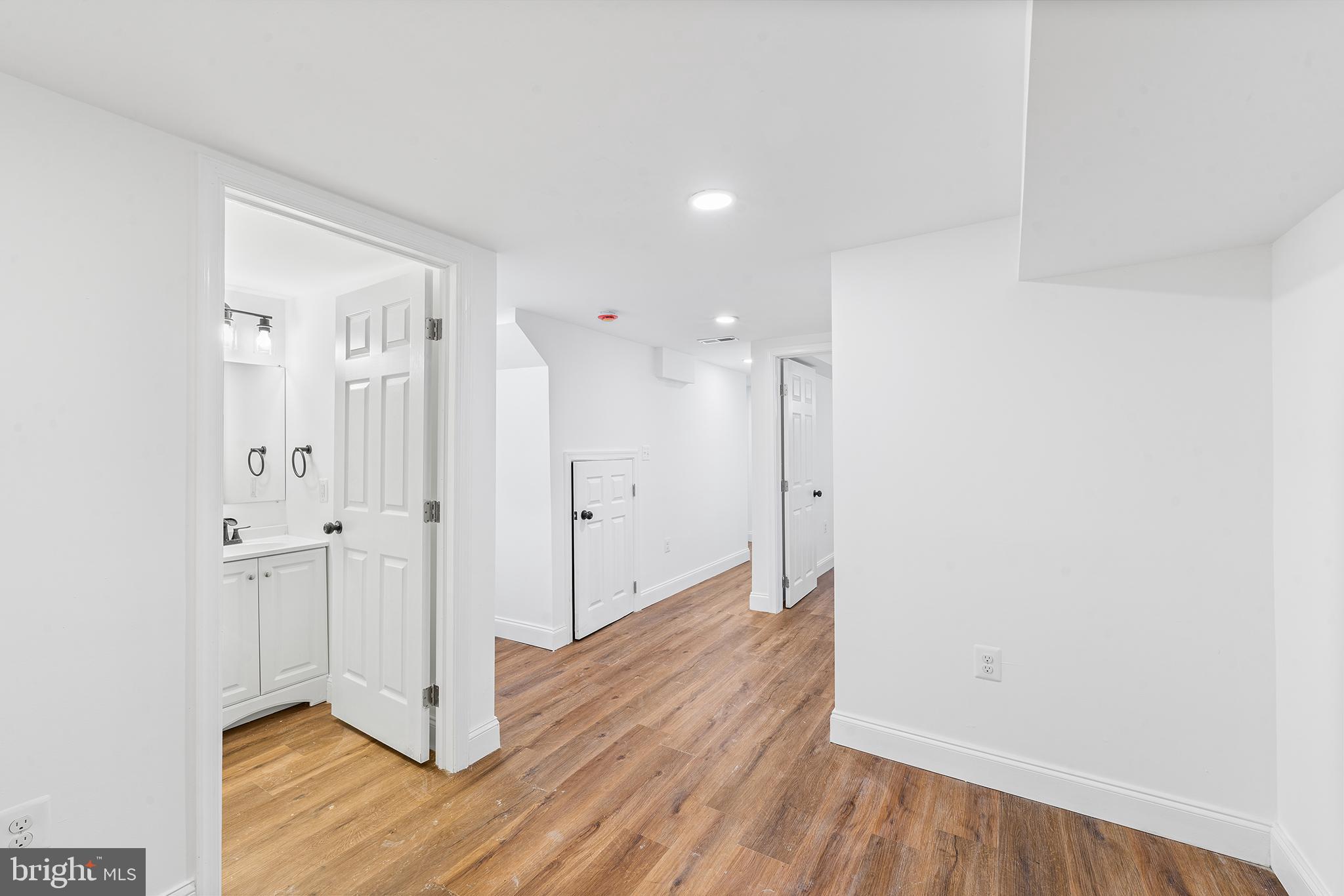 BROOKLYN - Residential