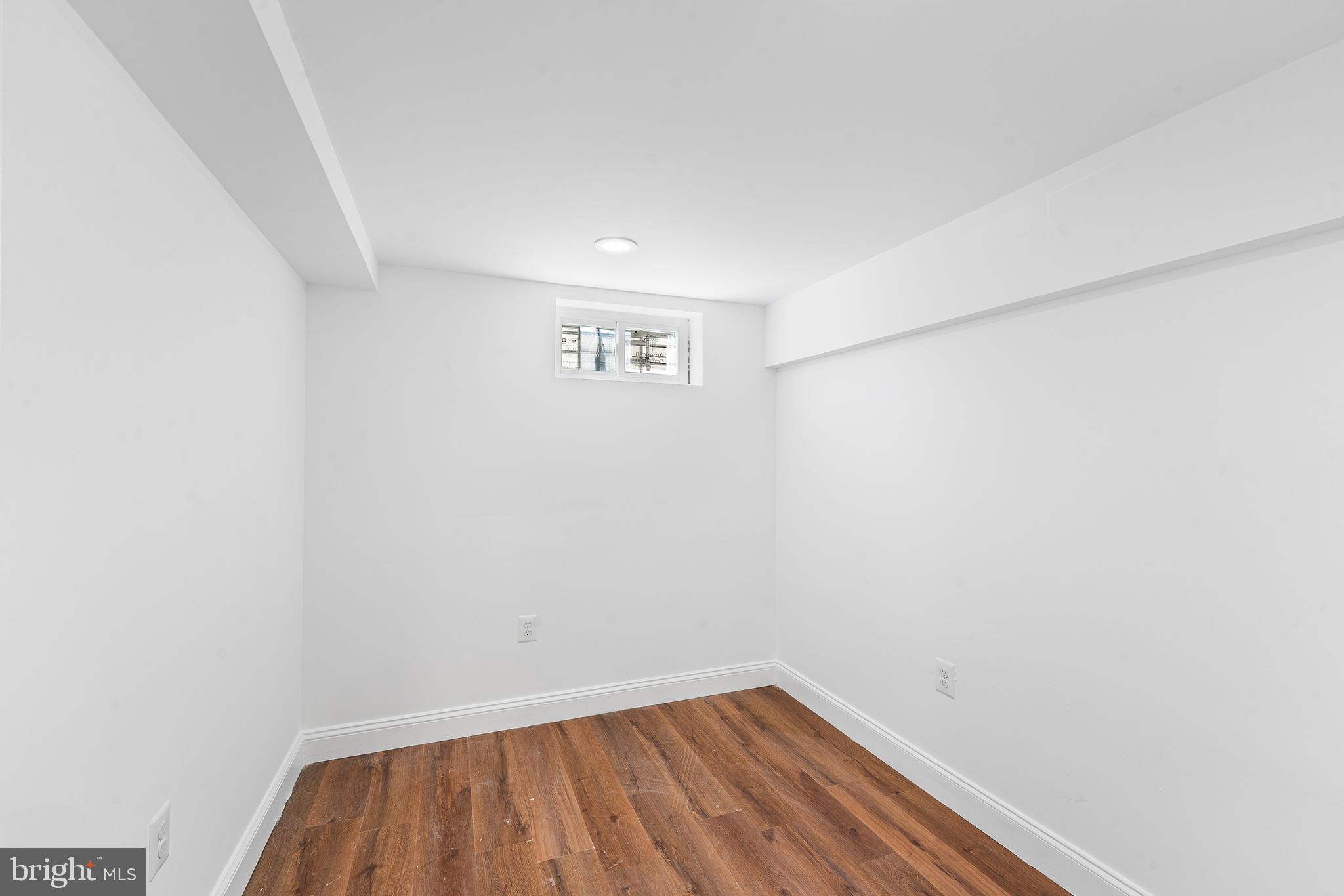 BROOKLYN - Residential