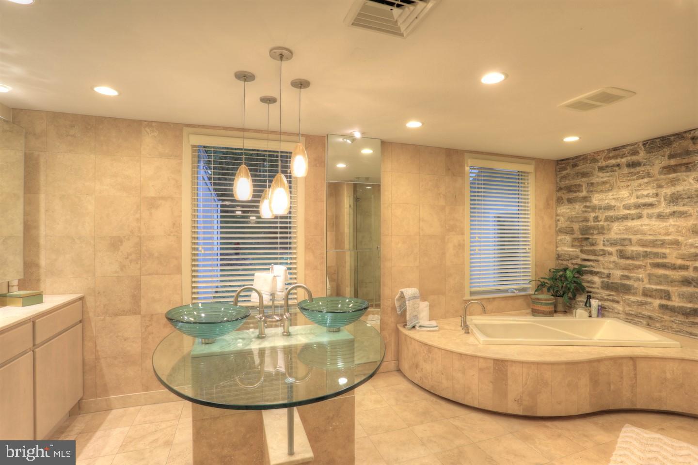 WOODLANDS - Residential