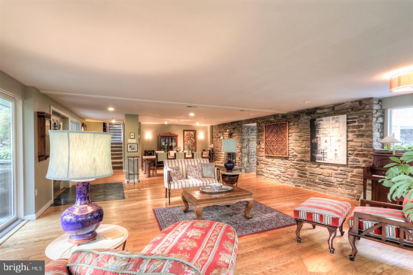 WOODLANDS - Residential