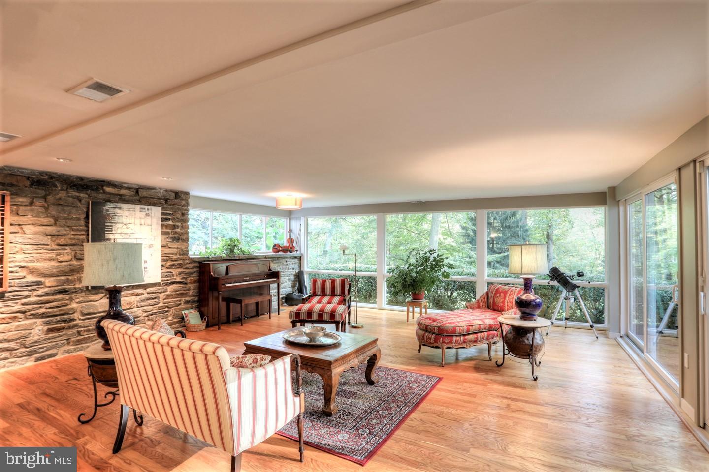 WOODLANDS - Residential