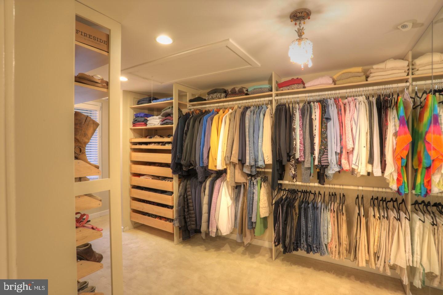 WOODLANDS - Residential