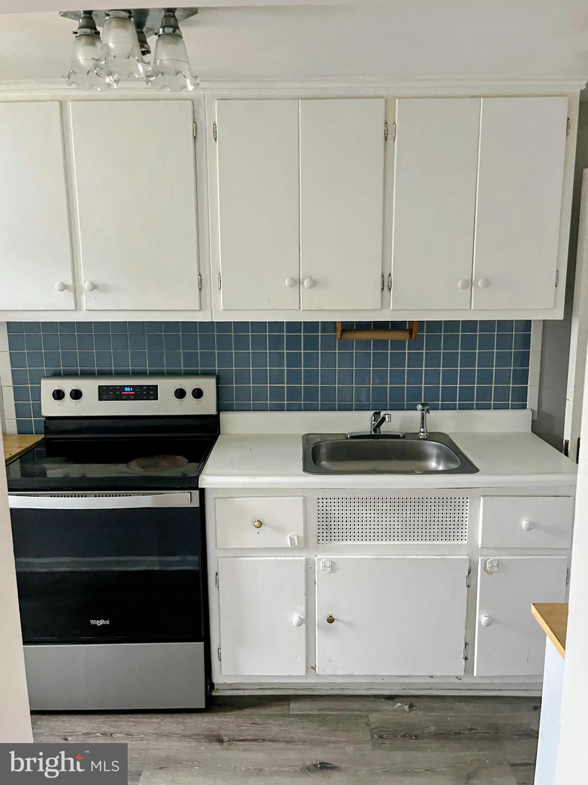 FRANKFORD - Residential