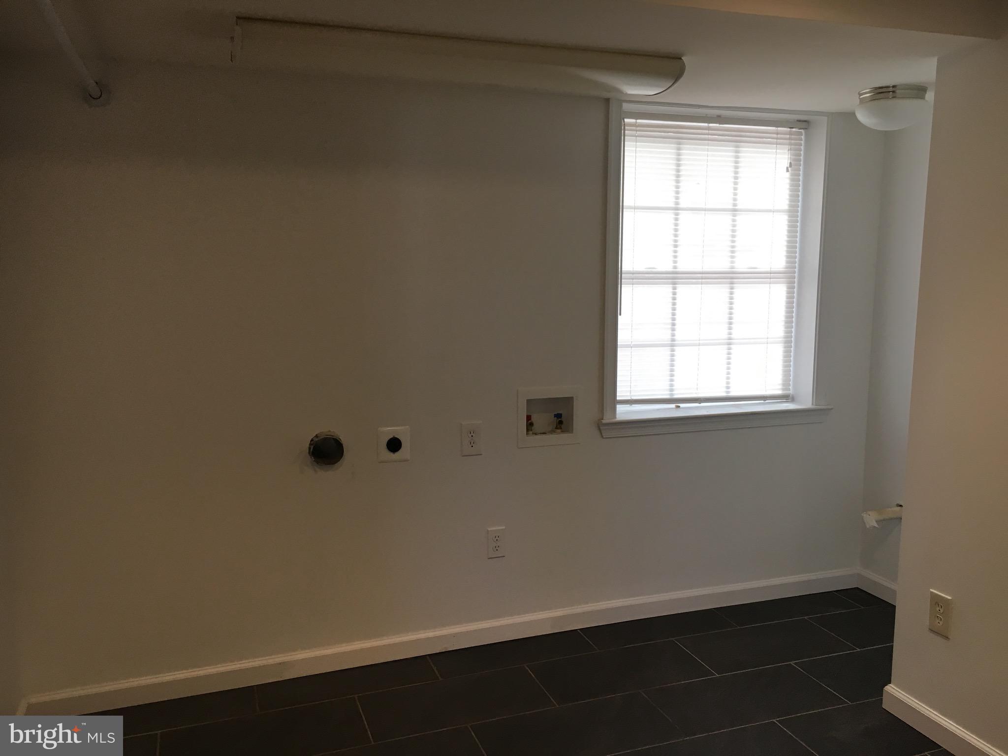 BRAEHEAD WOODS - Residential