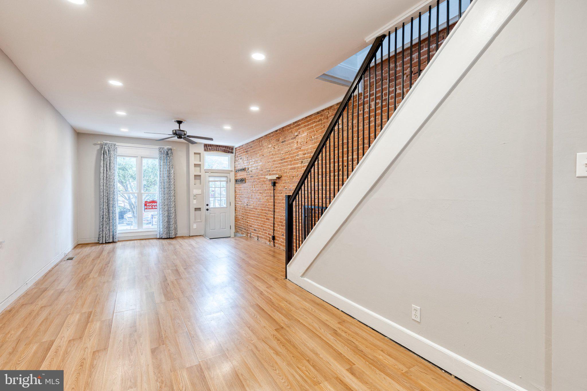 102 S CLINTON STREET