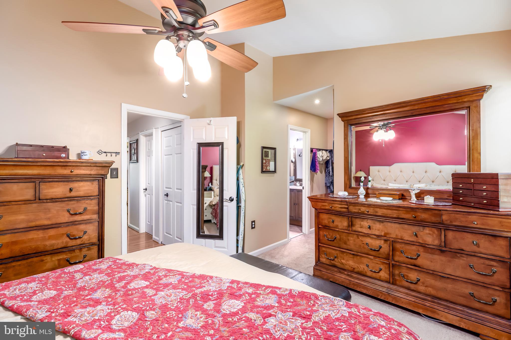 MONTCLAIR - Residential